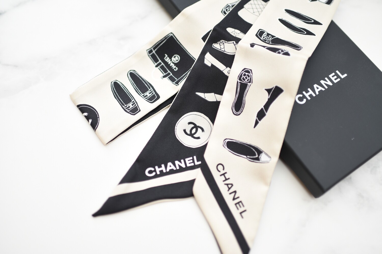 Chanel Twilly in Black and White, New in Box MA001