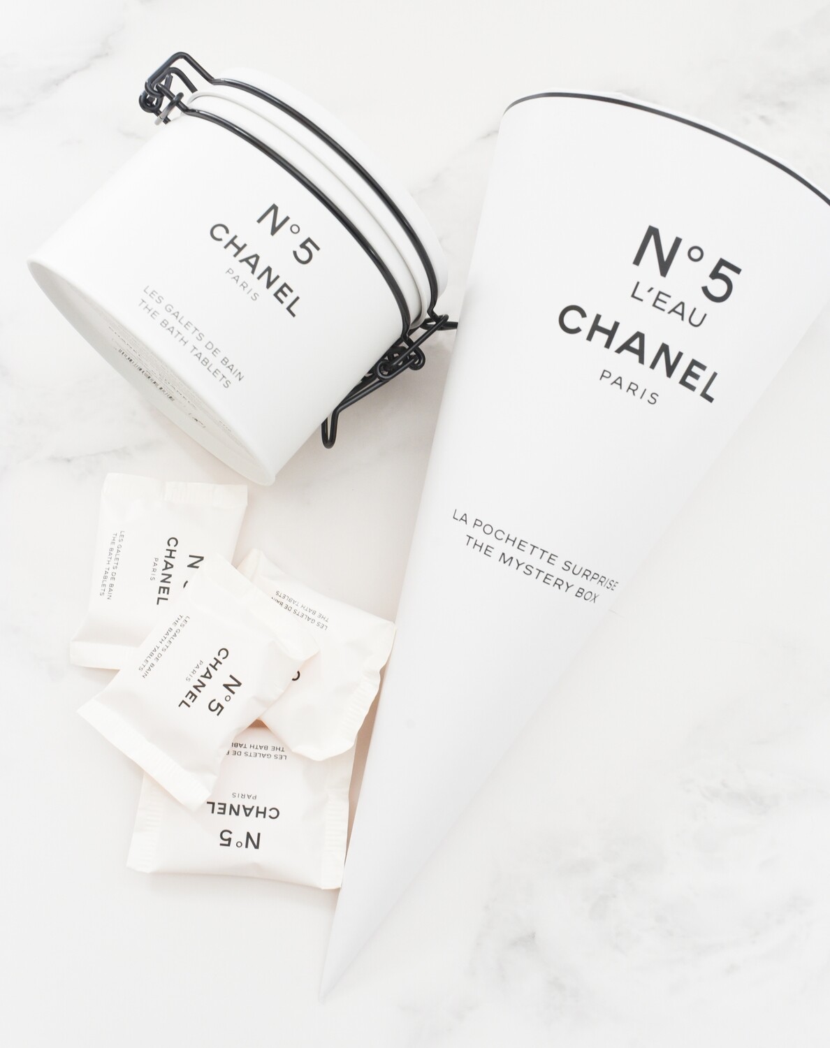 Chanel Factory No.5 Bath Tablets and Mystery Gift Set, New GA001