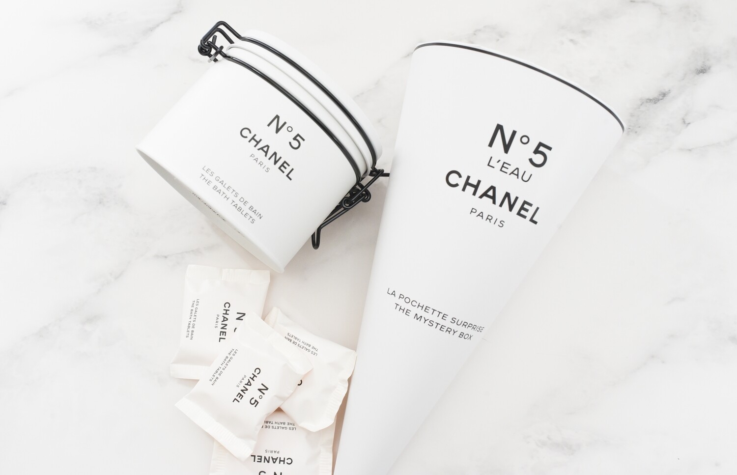 Chanel Factory No.5 Bath Tablets and Mystery Gift Set, New GA001