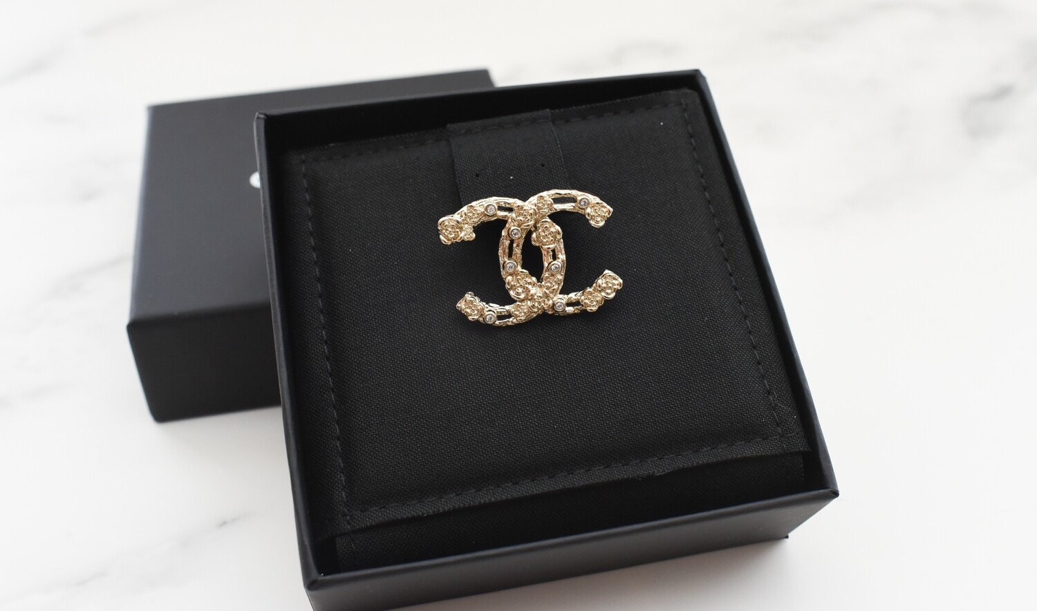 Chanel CC Brooch with Crystal Camellia, Gold, New in Box GA001