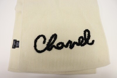 Chanel Scarf Scripted Cashmere Beige, New