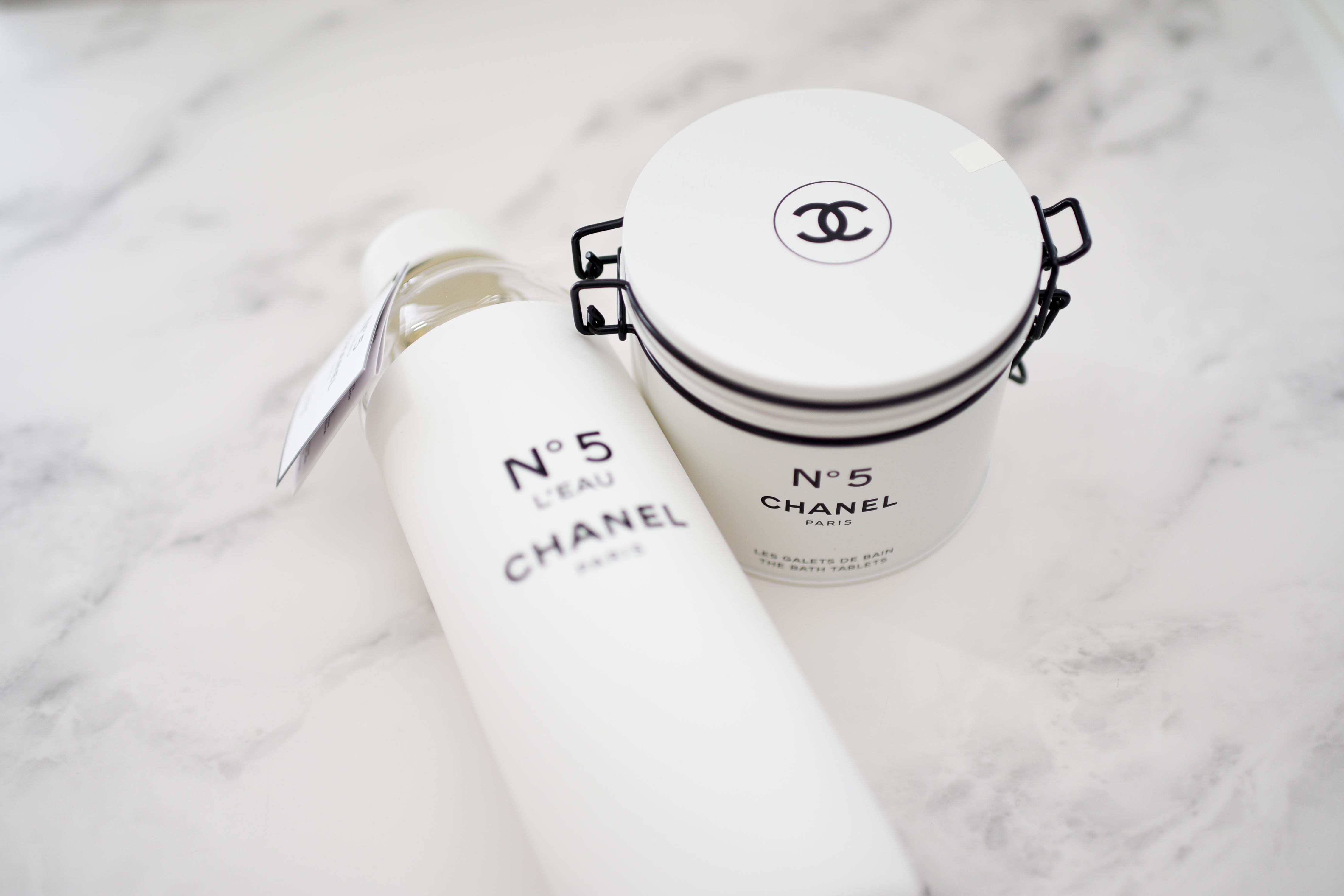 ▷ Chanel Water bottle Label