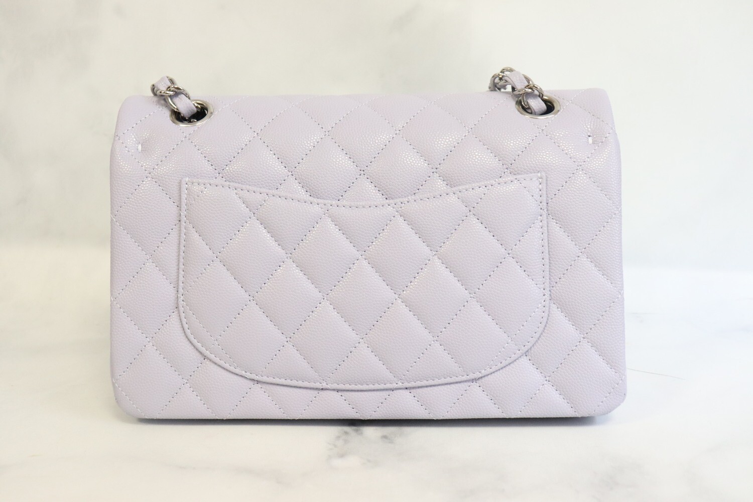 CHANEL シャネル Chanel Black Quilted Caviar Medium Classic Double Flap Bag