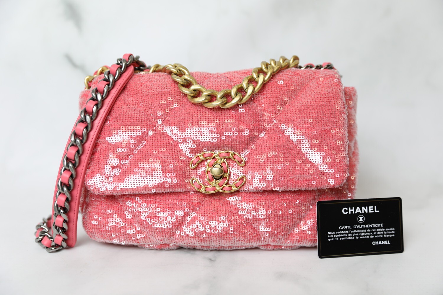 Chanel 19 Small, 21C Pink Sequin, New in Box WA001