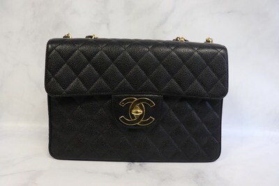 Chanel Classic Single Flap Jumbo, Caviar Leather, Gold Hardware, Huge CC, Pre owned in Box