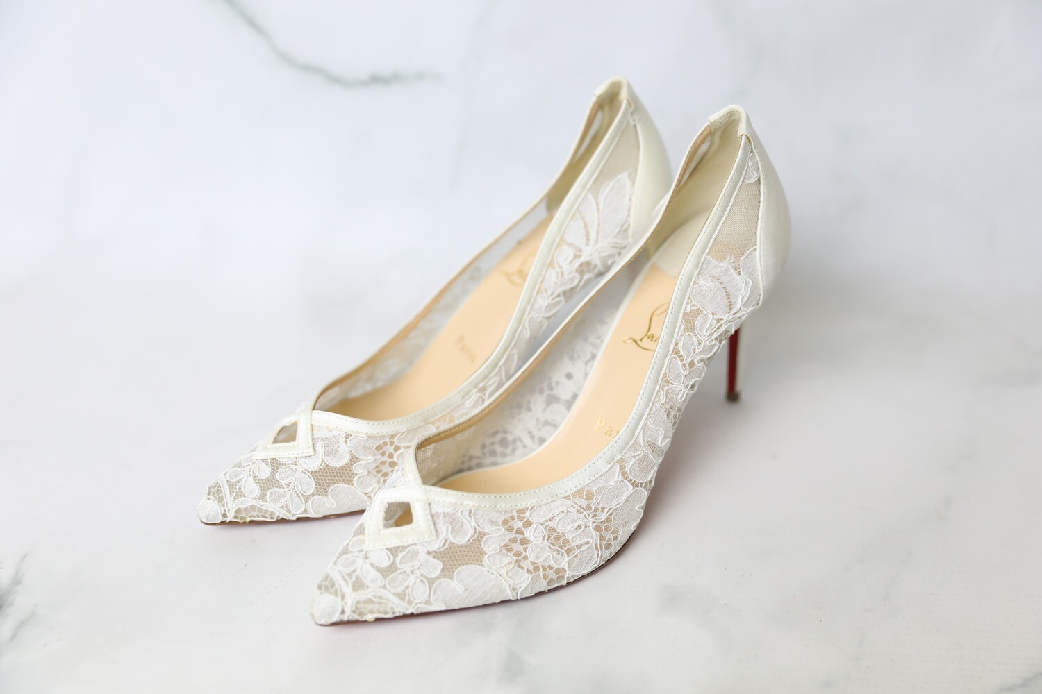 Christian Louboutin Shoes White Classic Neoalto 85mm Lace Mesh Crepe Satin  Point-toe Leather Sole Pumps, New in Box WA001