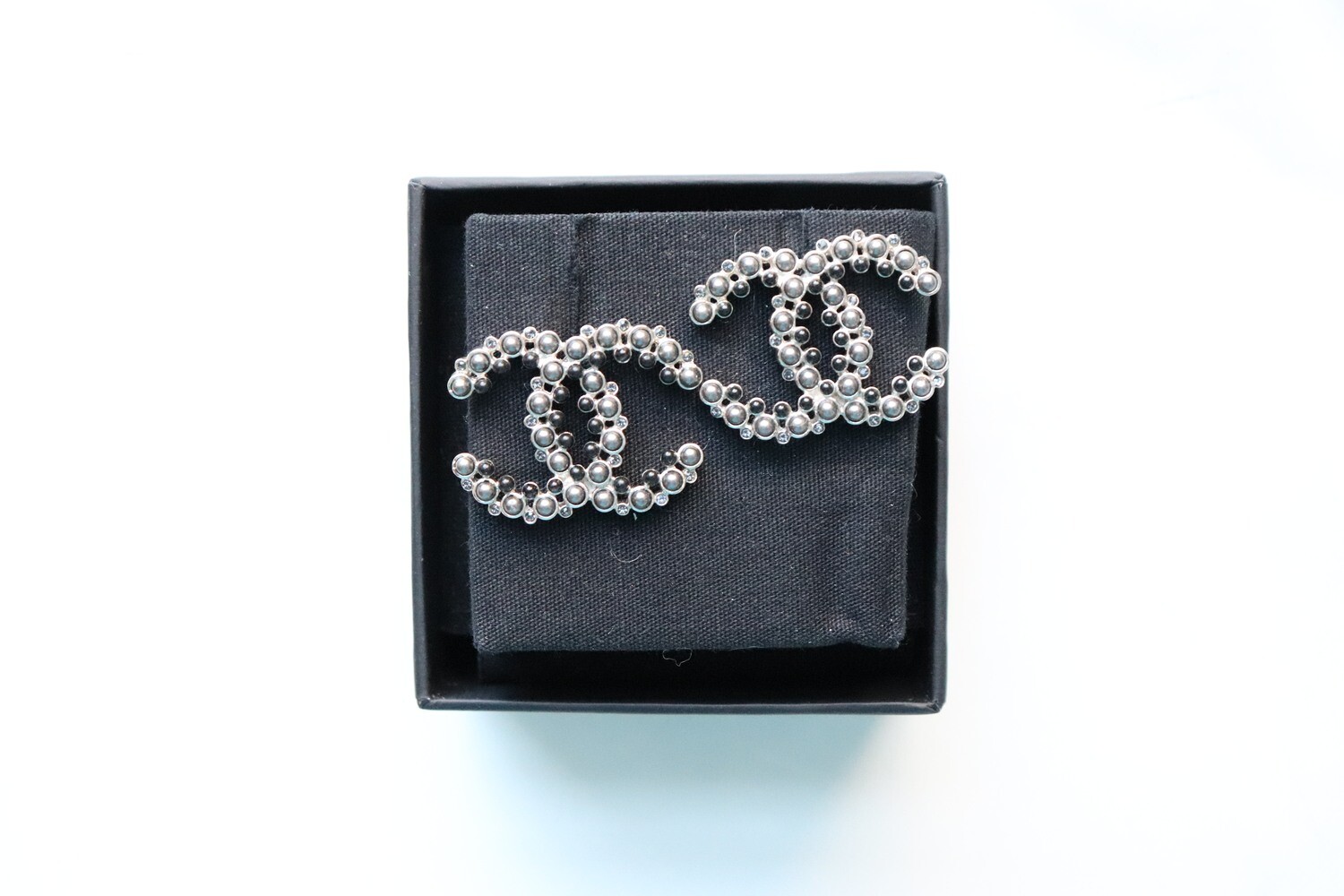 Chanel Earrings Statement Black Pearl with Ruthenium, New in Box WA001