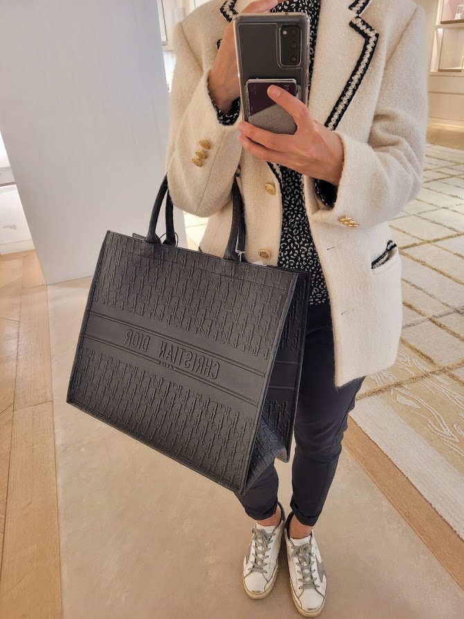 Black dior oblique embossed calfskin sale