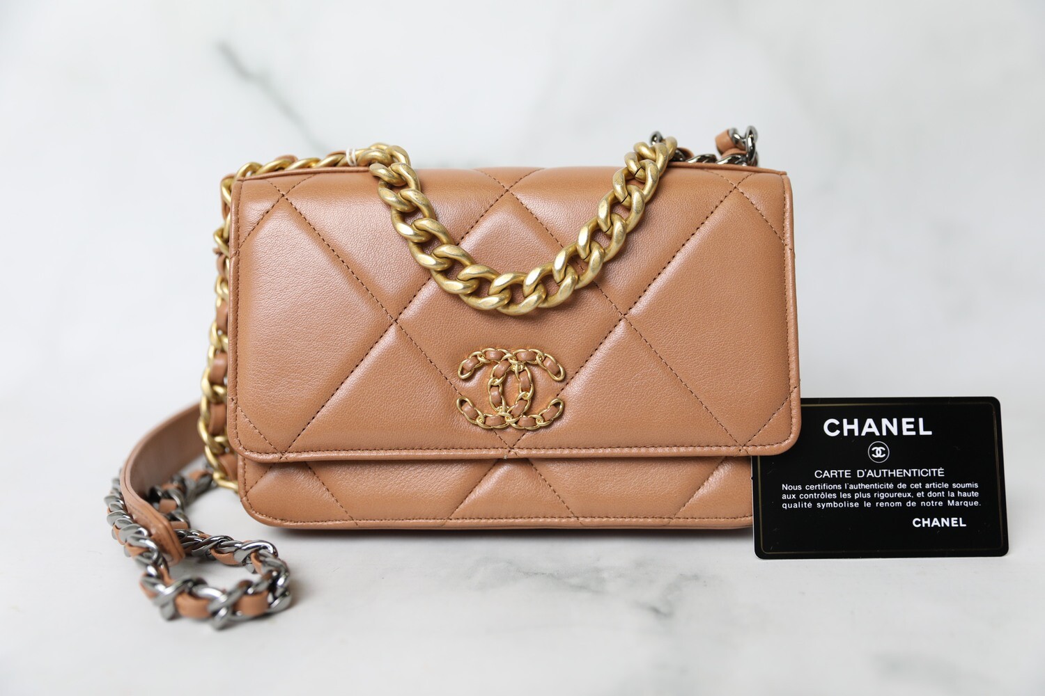 Chanel 19 Wallet on Chain, Caramel Brown Lambskin, Preowned in Box WA001