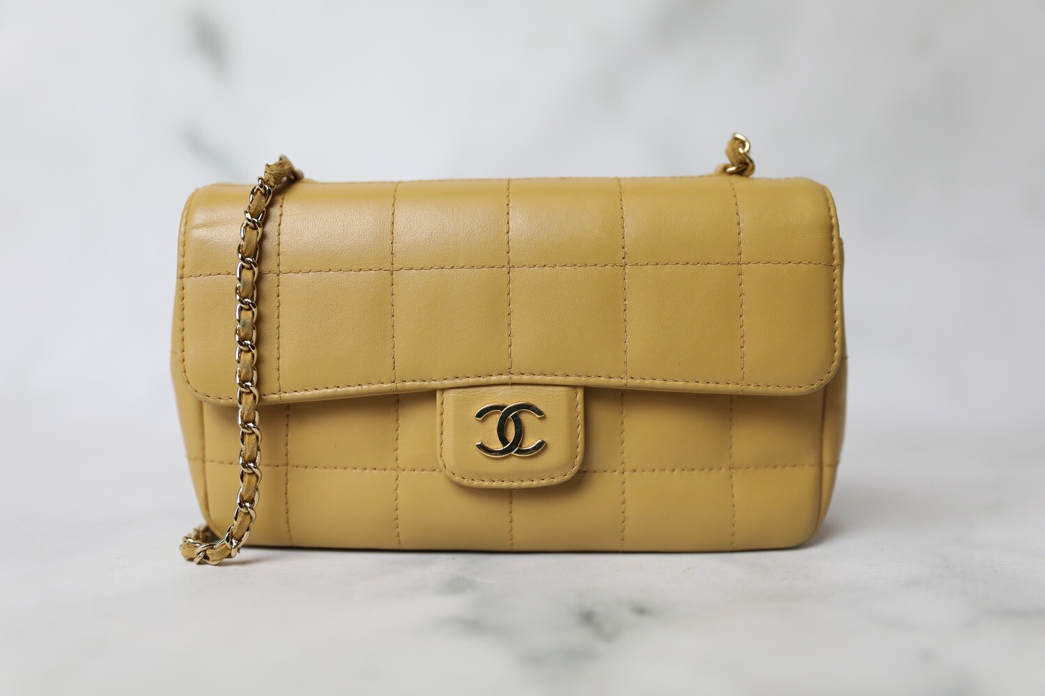 Chanel Vintage Square Quilt Mini Flap, Beige Lambskin with Gold Hardware, Preowned in Dustbag WA001