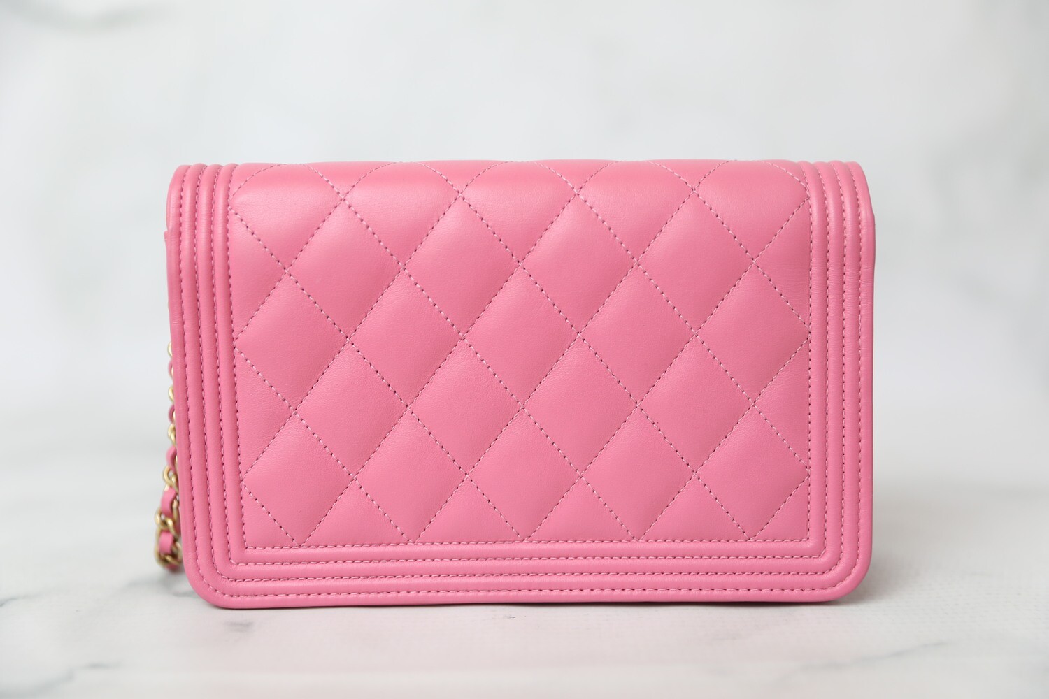 Chanel Boy Wallet on Chain Pink with Gold Hardware Preowned in Dustbag WA001