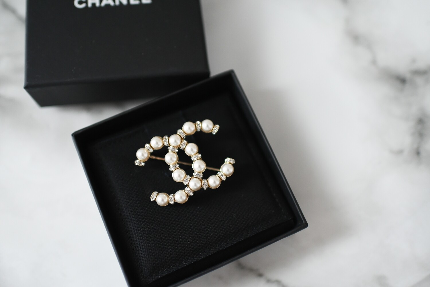 Chanel Drop CC Crystal Earrings, New in box