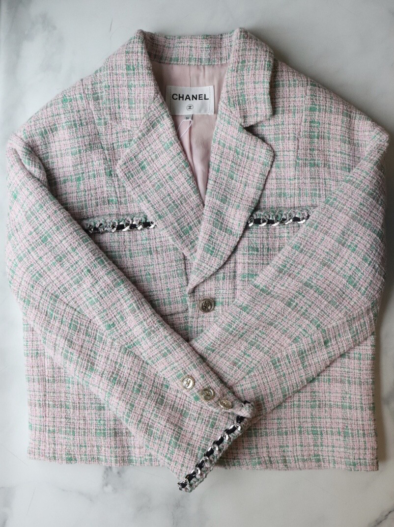 Chanel Tweed Blazer Jacket 21S Pink/Green 36, As New With Tag CMA001