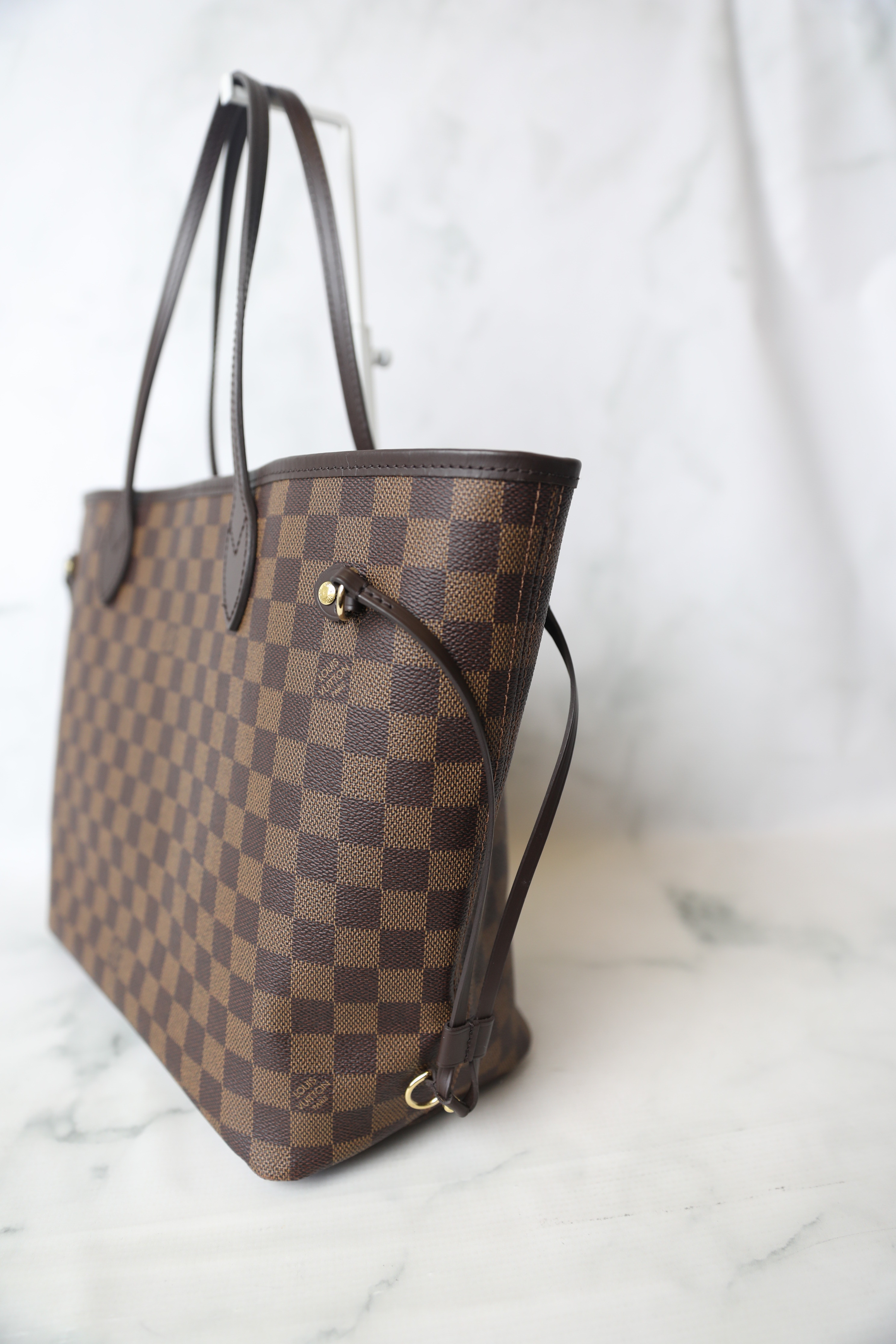 Louis Vuitton Neverfull MM, Damier Ebene with Pink Lining, New in