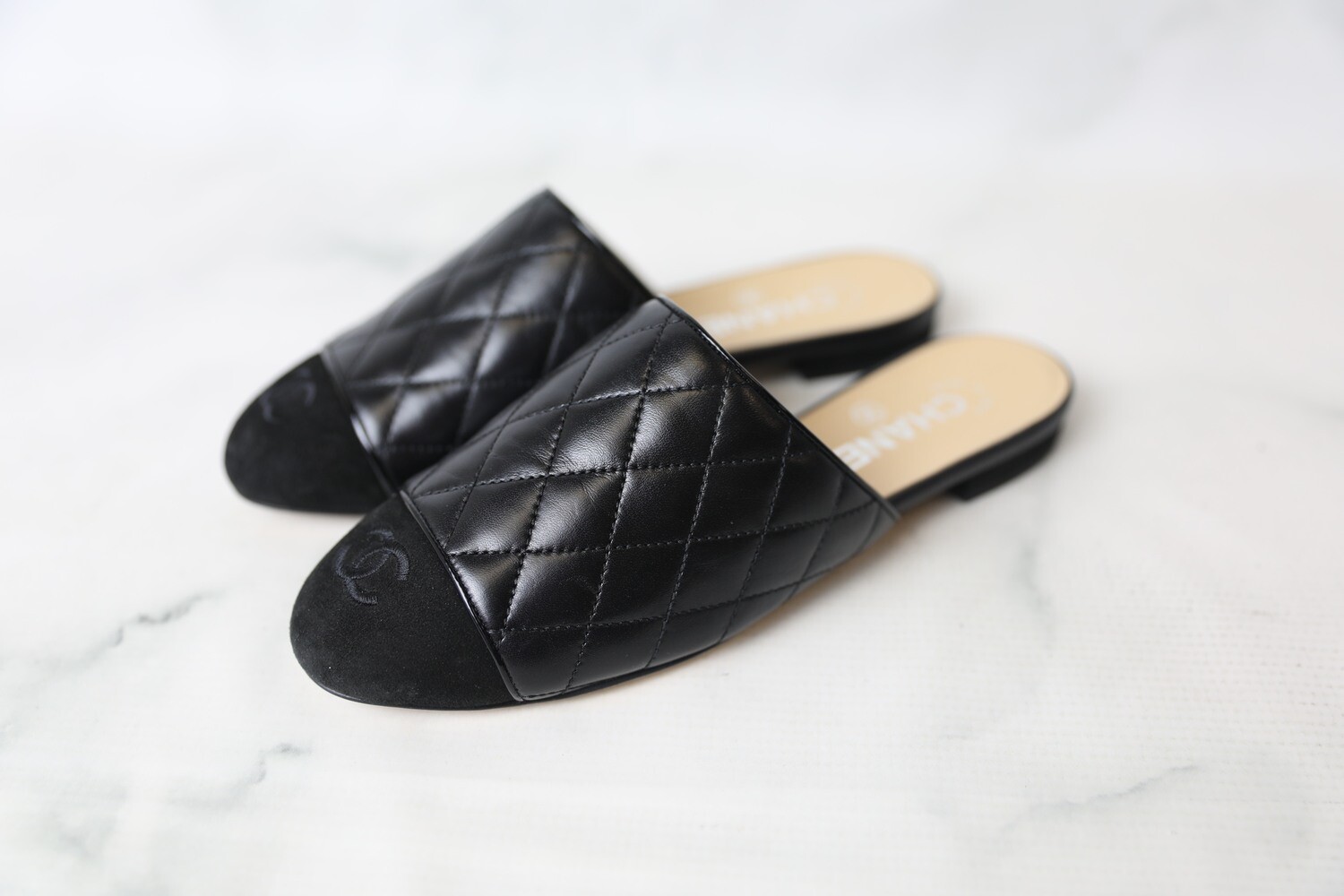 Chanel Shoes Black Classic Quilted Nappa Leather Cc Logo Cap Toe Slip-on Mule Slides Flats, New in Box WA001