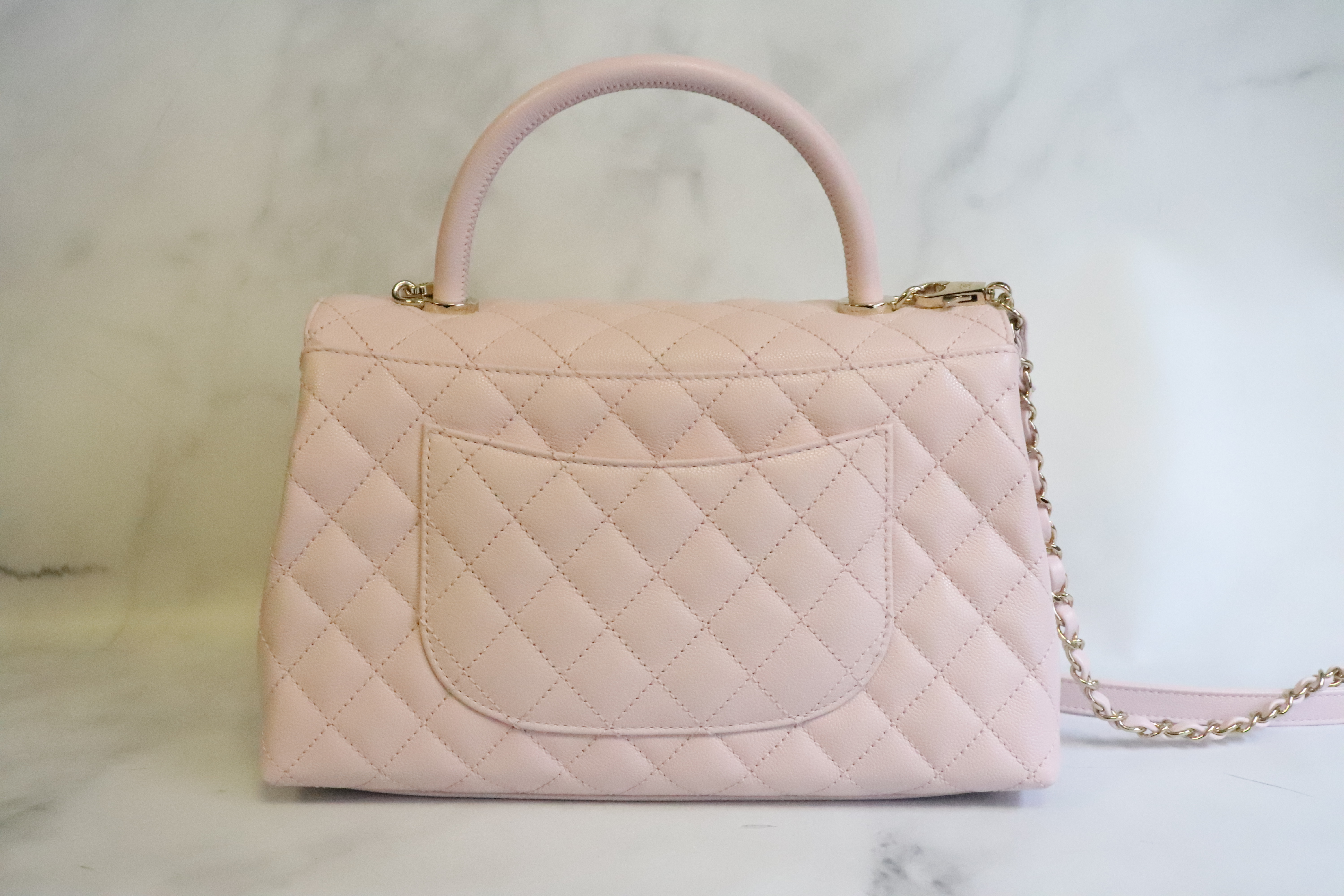 Chanel Coco Handle Medium, 22C Pink Caviar Leather, Light Gold Hardware,  New in Box - Julia Rose Boston | Shop