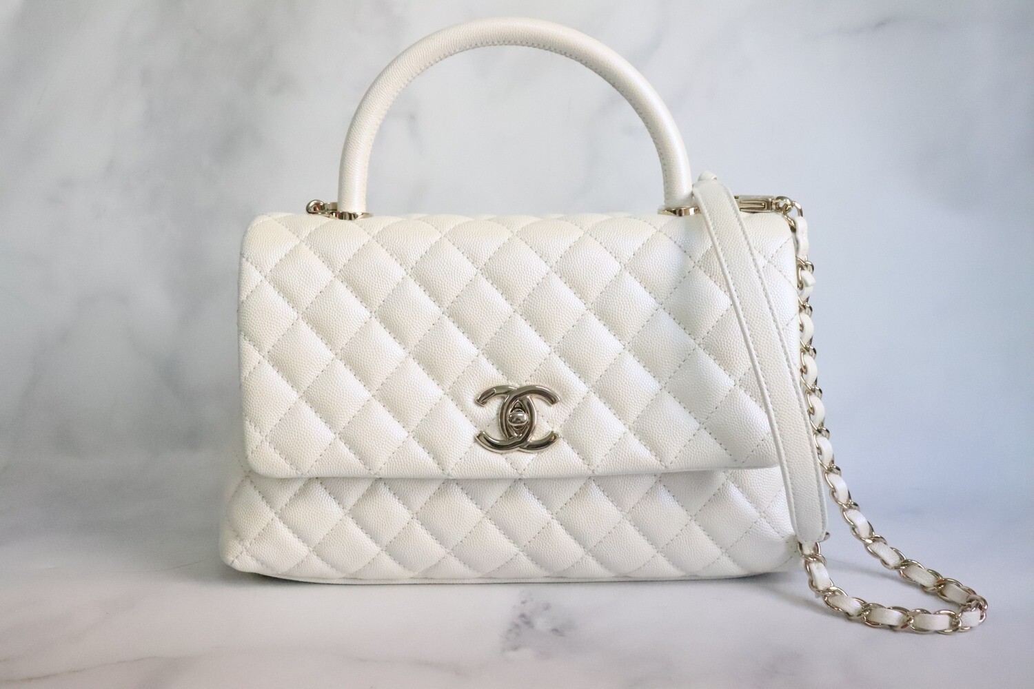 Chanel Coco Handle Medium, Iridescent White Caviar Leather, Gold Hardware,  Preowned in Box - Julia Rose Boston