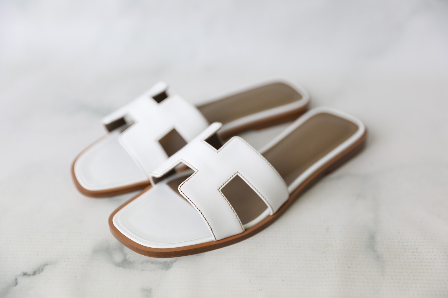 Hermes Shoes Oran Sandals, White, Size 38, New in Box