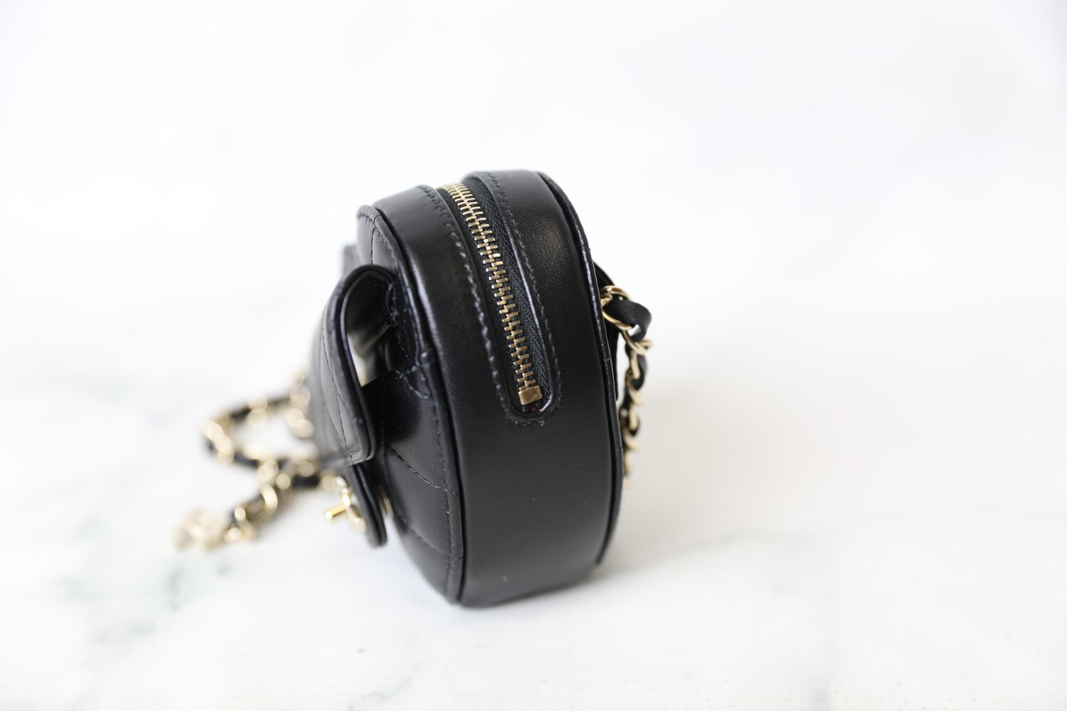 【Three Times】24SS Mini heart belt bag Chanel Mini Heart Belt Bag NO Chain Runway 22S New | eBay