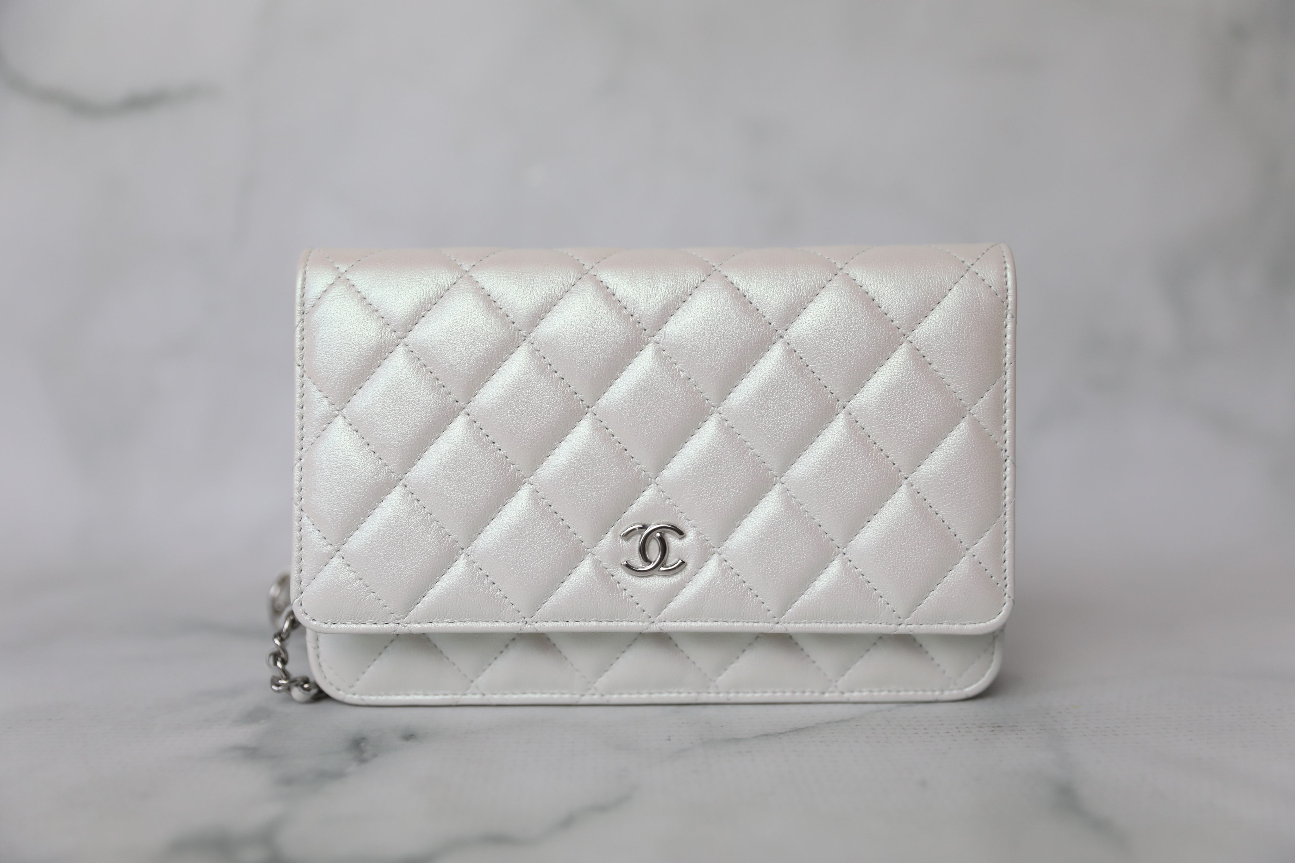 Chanel Classic Wallet on Chain with Bow, Pearl White, Preowned in Box WA001  - Julia Rose Boston