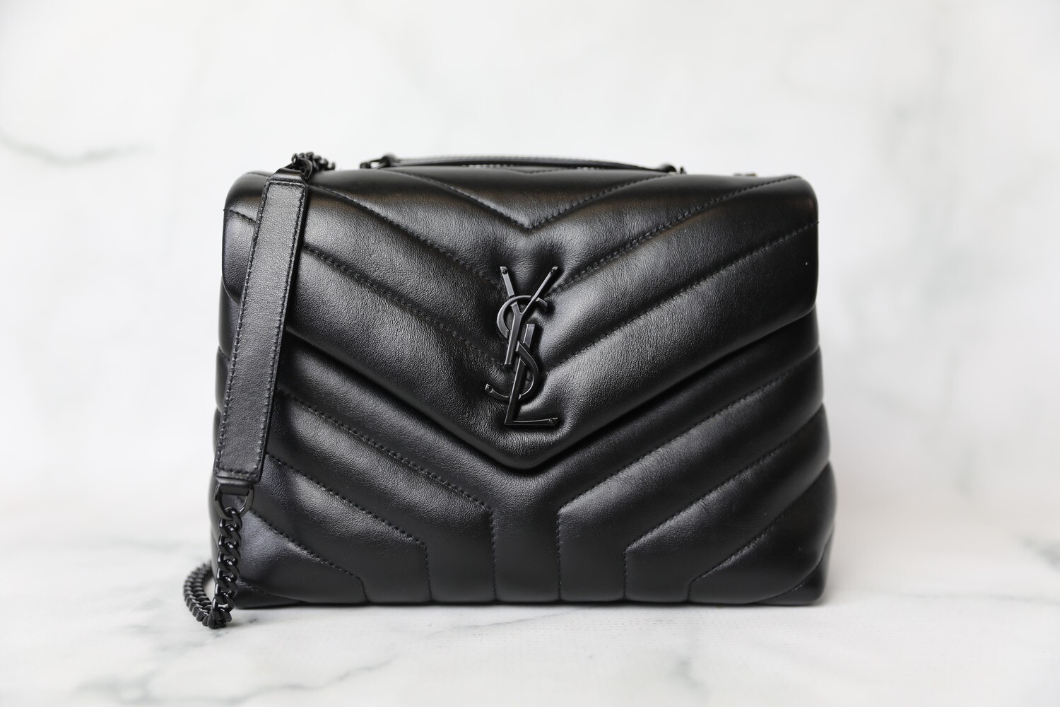 Saint Laurent Lou Lou Small, Black with Black Hardware, Preowned in Dustbag WA001