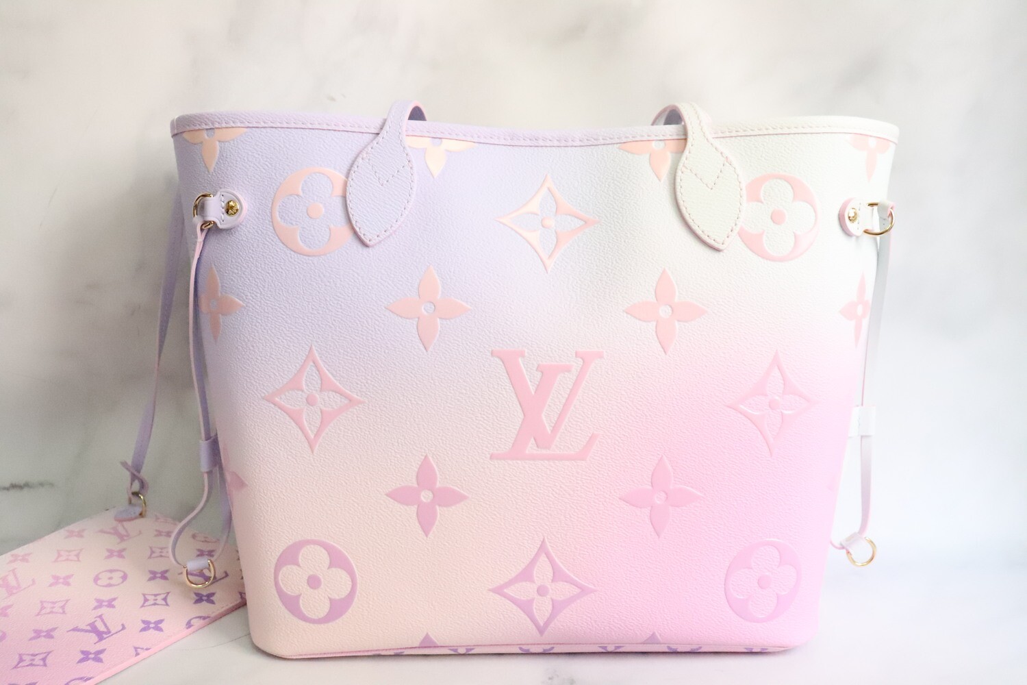 Louis Vuitton Neverfull MM, Sunrise Pastel Color, New in Dustbag