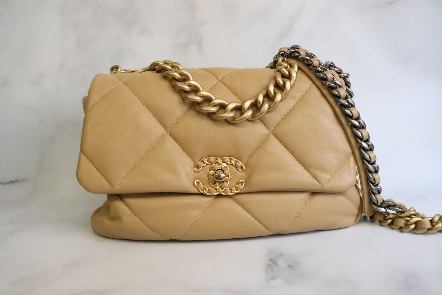 Chanel 19 Dark Beige Large (Jumbo) Middle Size, Preowned in Dustbag