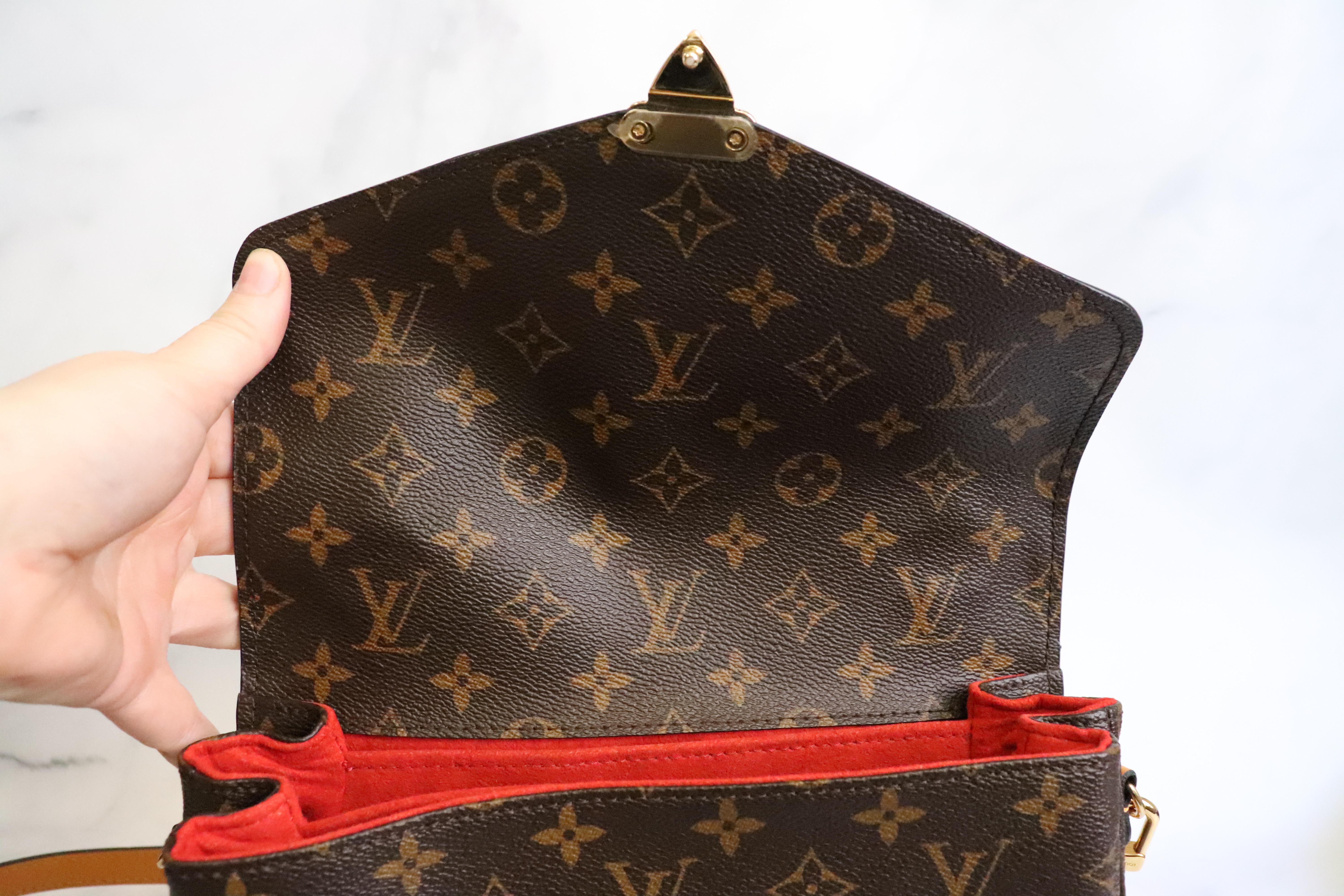 Louis Vuitton 2015 Monogram Pochette 'Metis' Top Handle Bag w/ Strap – Mine  & Yours
