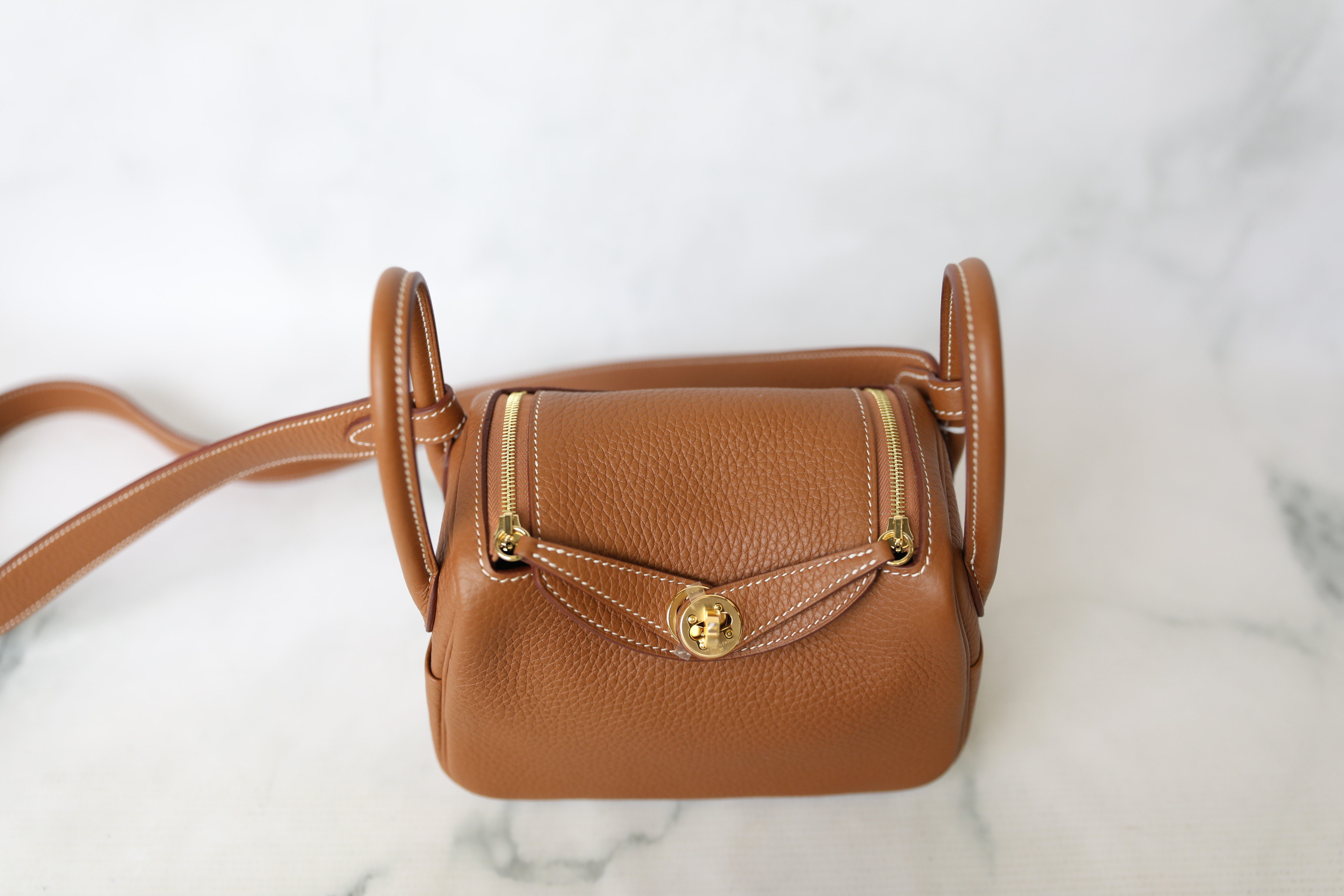 Hermès Lindy Biscuit Clemence Mini 20 Gold Hardware, 2023 (Like New), Brown Womens Handbag
