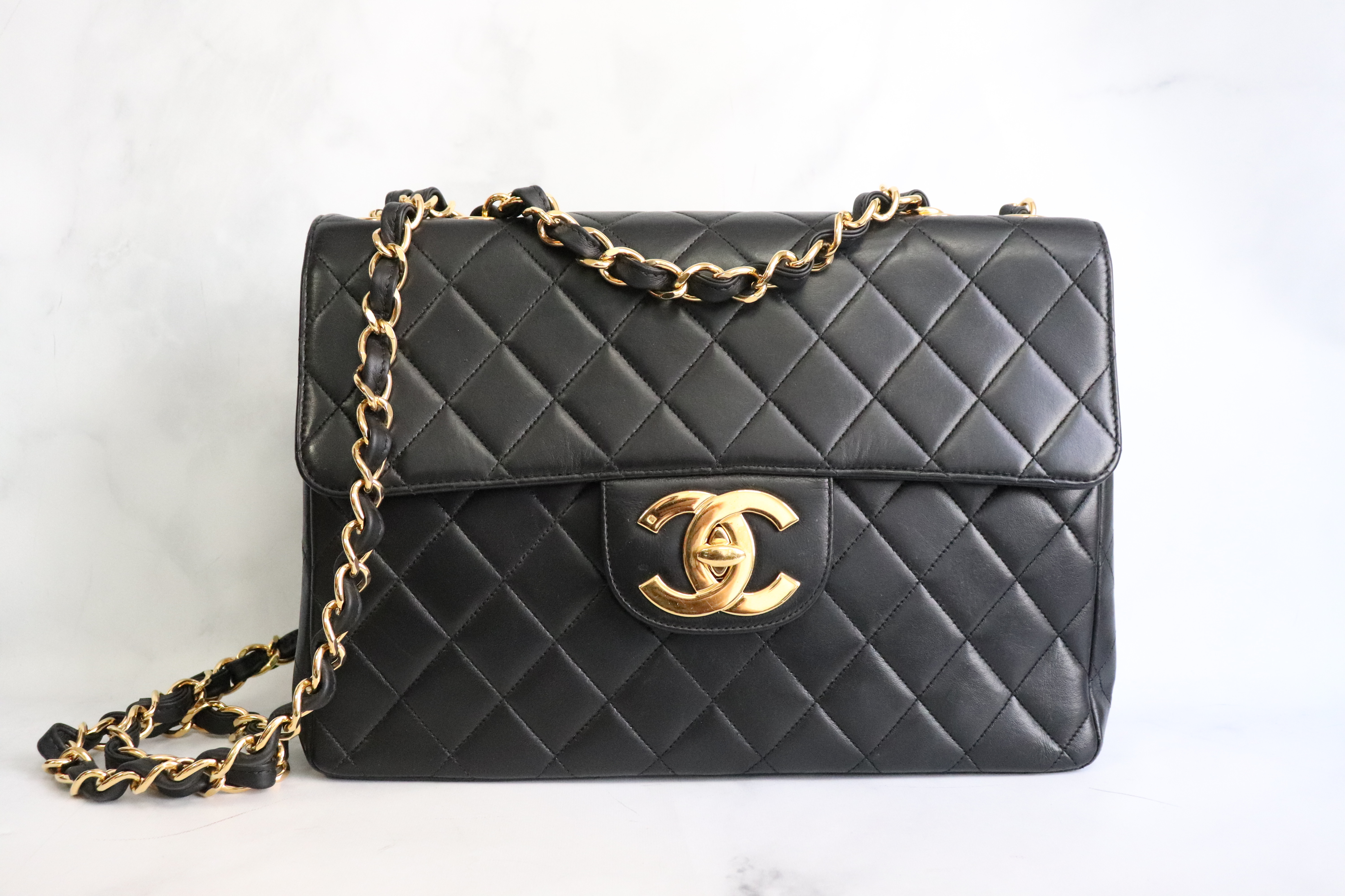 Chanel Classic Jumbo, Beige Caviar Leather with Gold Hardware, Preowned in  Box WA001 - Julia Rose Boston