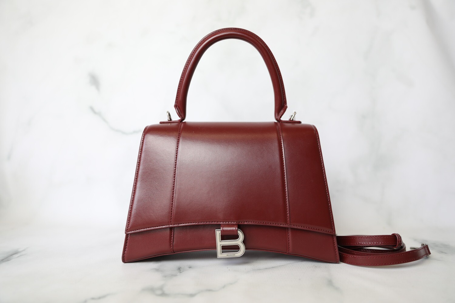 Balenciaga Hourglass Small, Red, Preowned in Dustbag CMA001