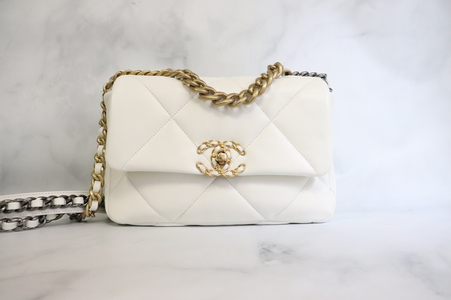 Chanel 19 Medium (Small), White Lambskin Leather, Mixed Hardware, New in Box