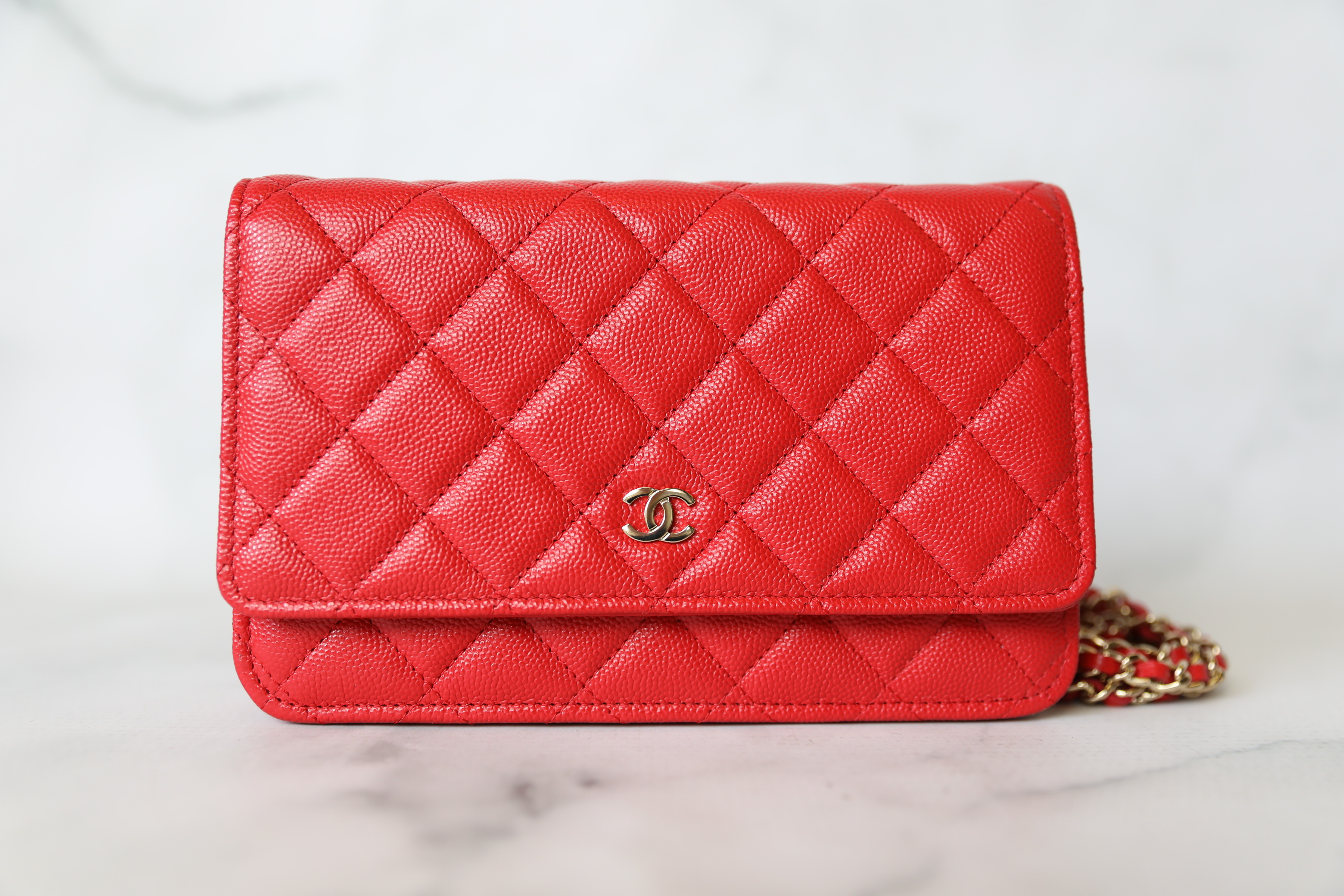 Chanel woc red caviar sale