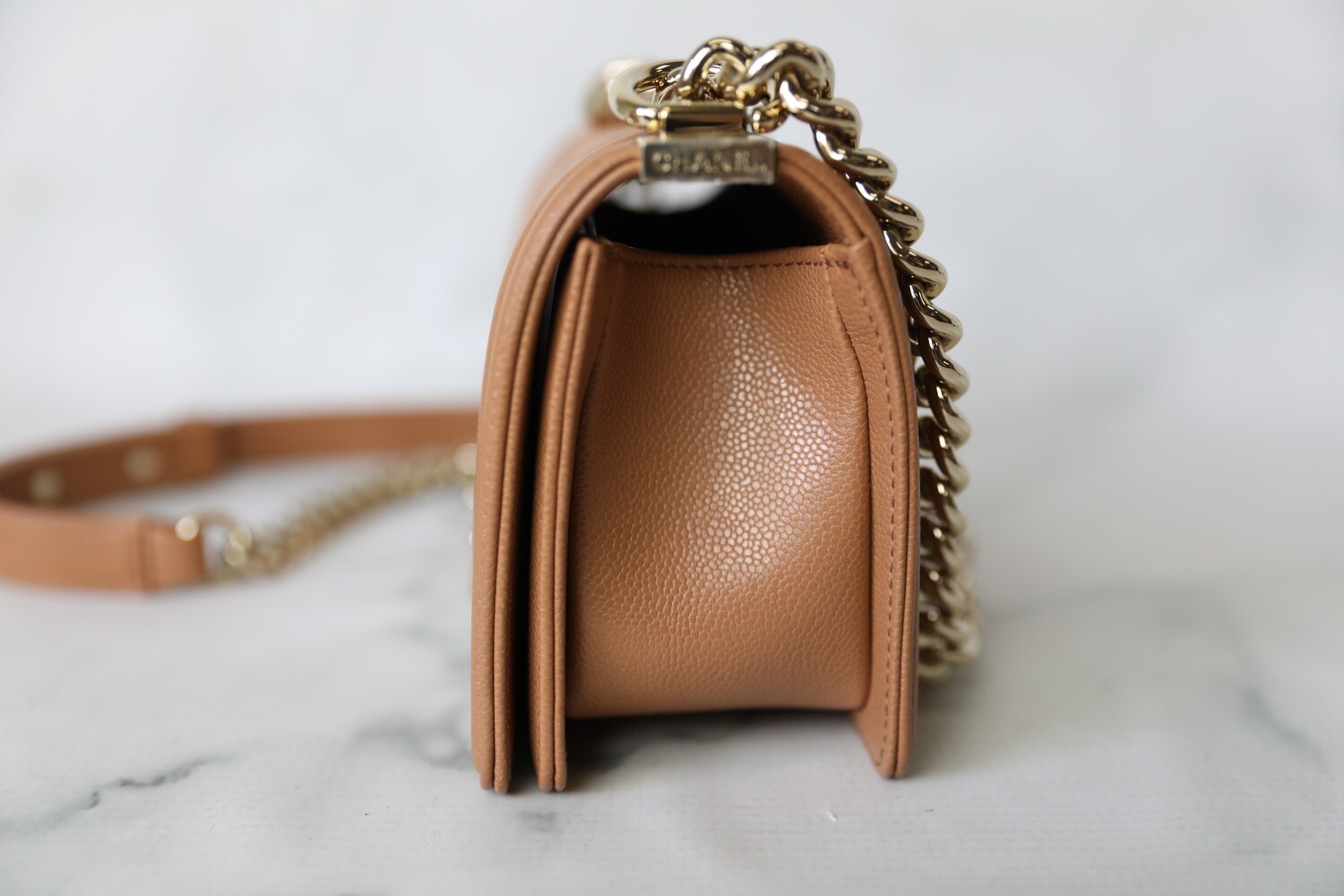 【ヴィンテージ】Rank:S☆Chanel Blush Caramel Boy Small Bag Chanel Small Boy Bag Caramel Caviar Light Gold Hardware