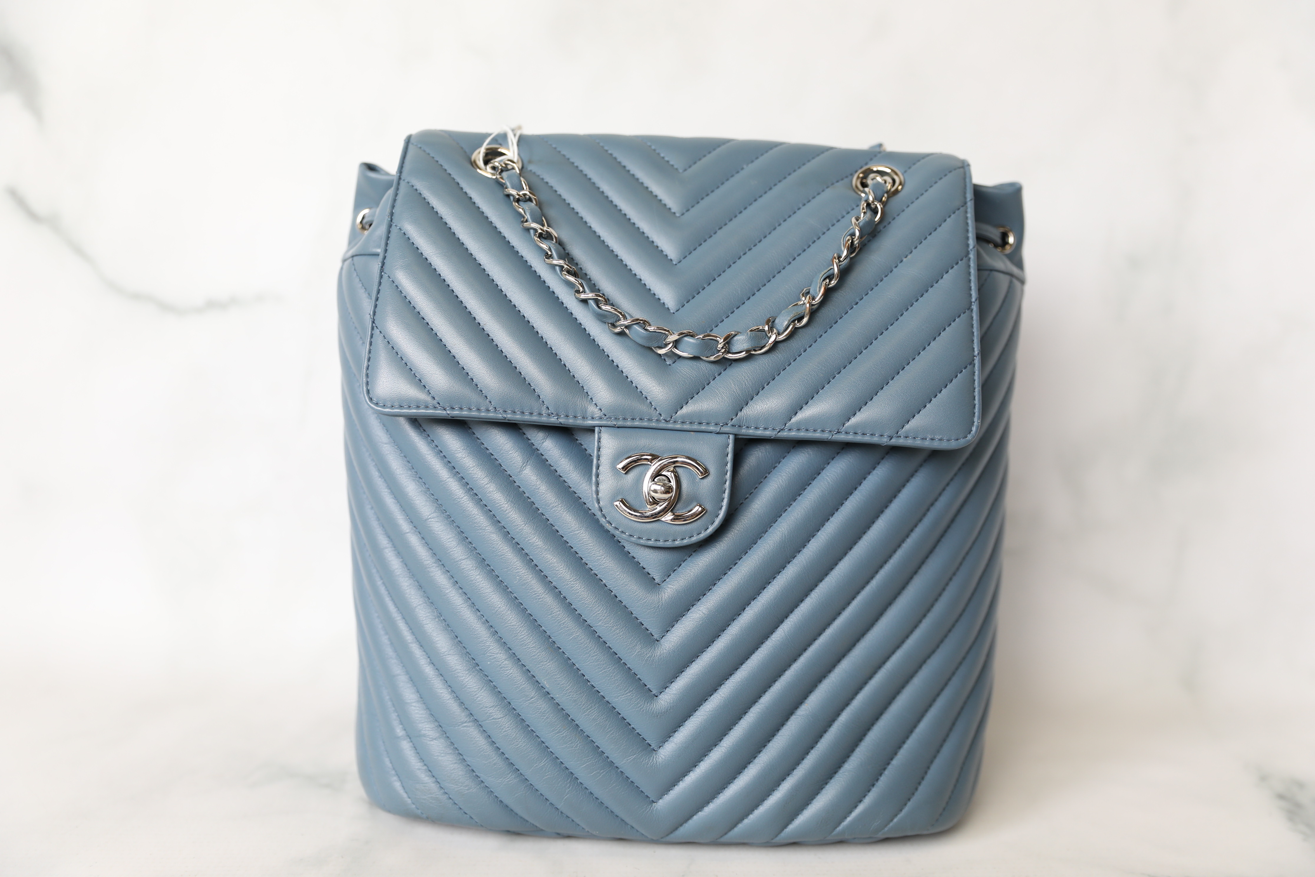 Backpack Chanel Blue in Synthetic - 31877611