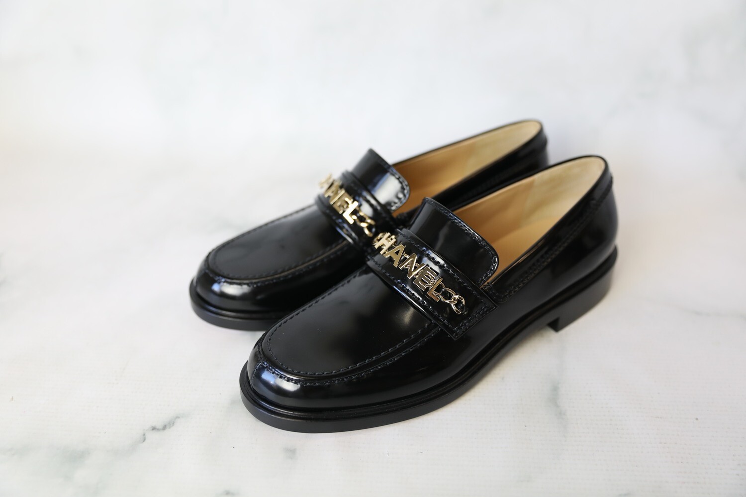Chanel Loafers, Black Patent, Size 41, New in Box WA001