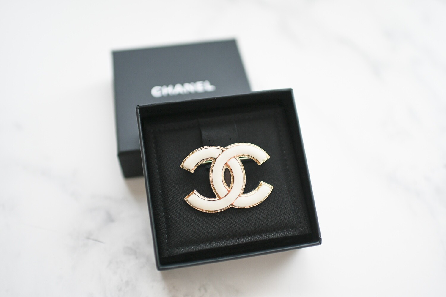 Chanel CC Brooch in White Enamel with Gold Hardware, New in Box GA001