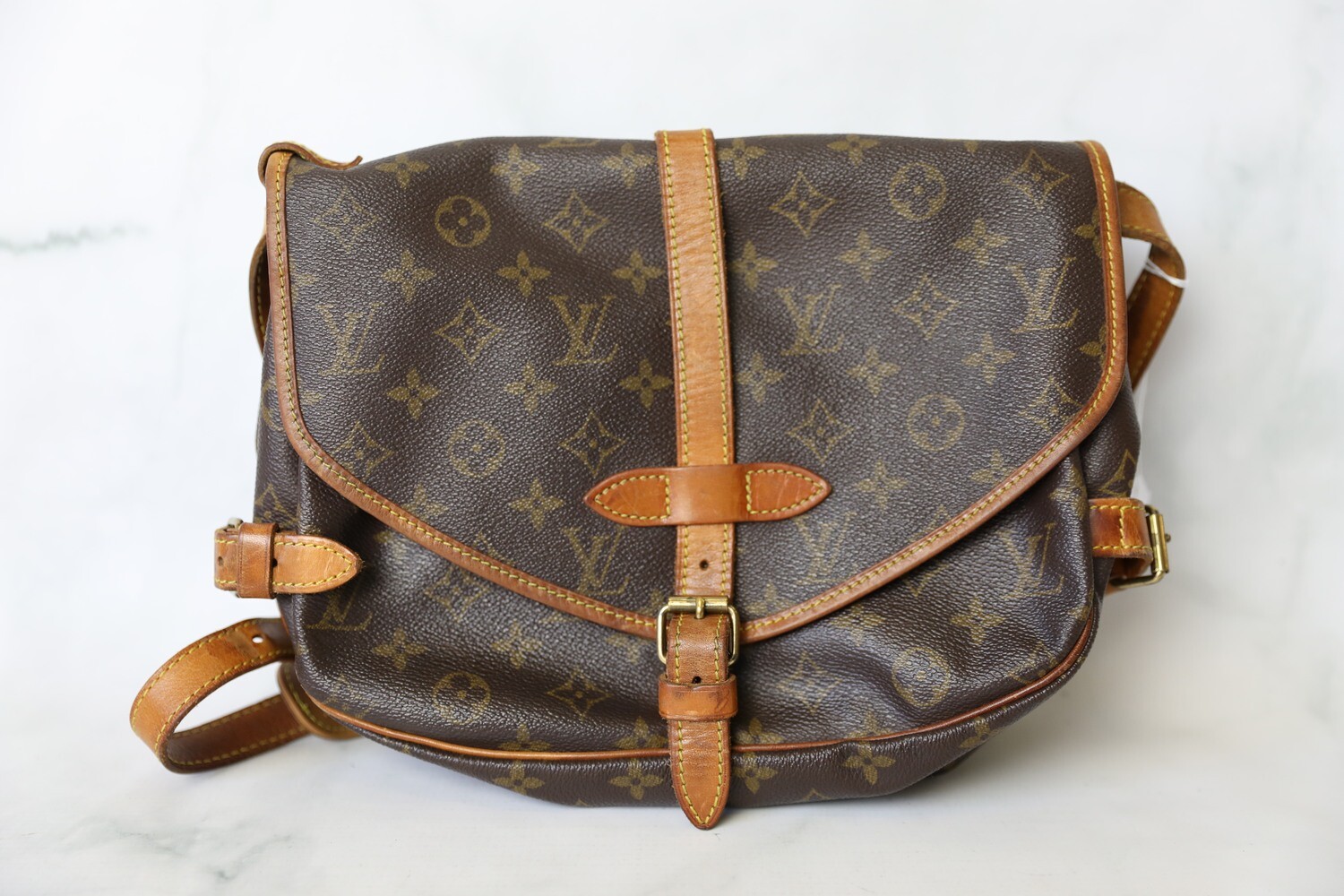 Louis Vuitton Saumur 30, Monogram, Preowned No Dustbag WA001