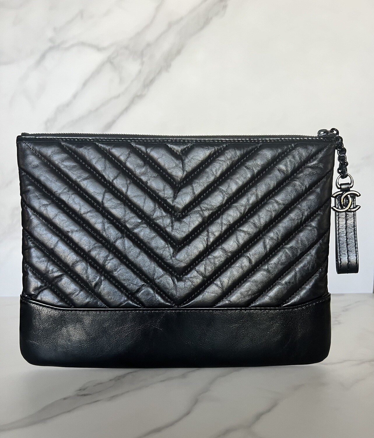 Chanel Chevron Gabrielle Large O Case So Black, Like New in Dustbag CA001