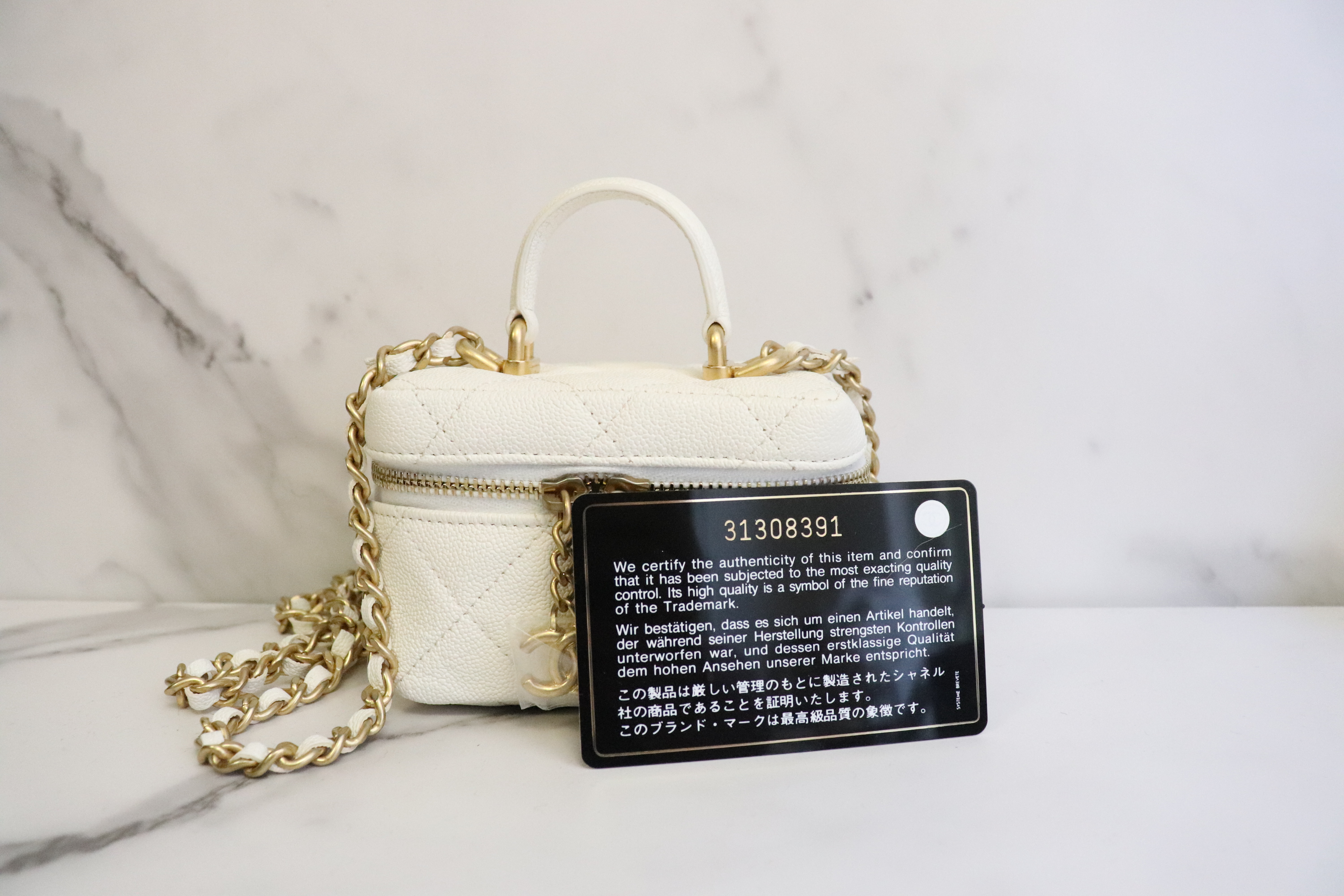 Chanel Round Vanity with Chain, Pink Caviar with Gold Hardware, New in Box  GA001 - Julia Rose Boston