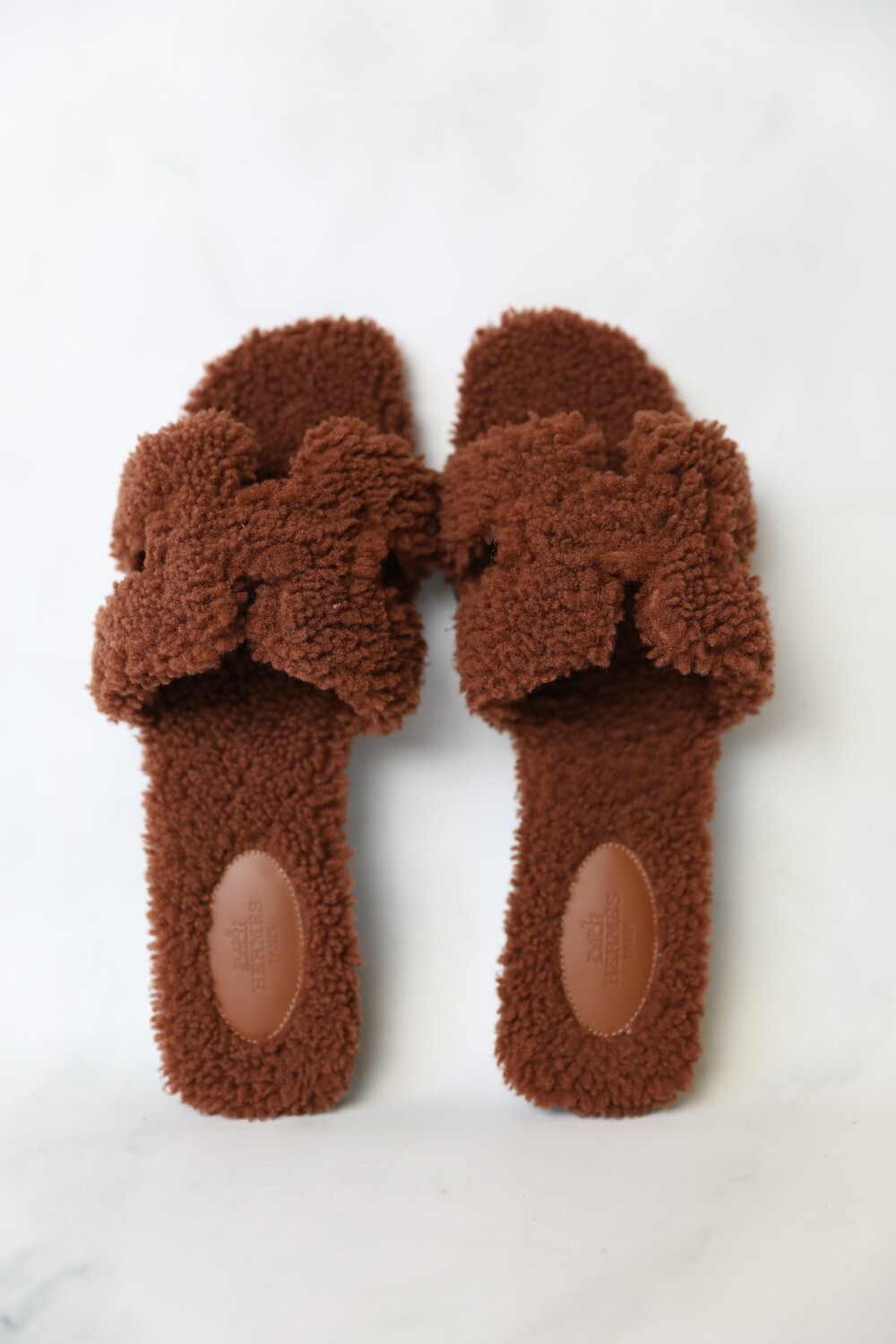 Hermes Oran Woolskin Flat Sandals, Cognac Brown, Size 40, New in Box WA001