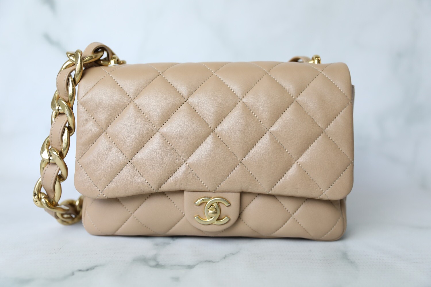 CHANEL好きな方どうぞ 奥が深いと思うCHANELのカラー！グレーに恋して♡ | ハイ