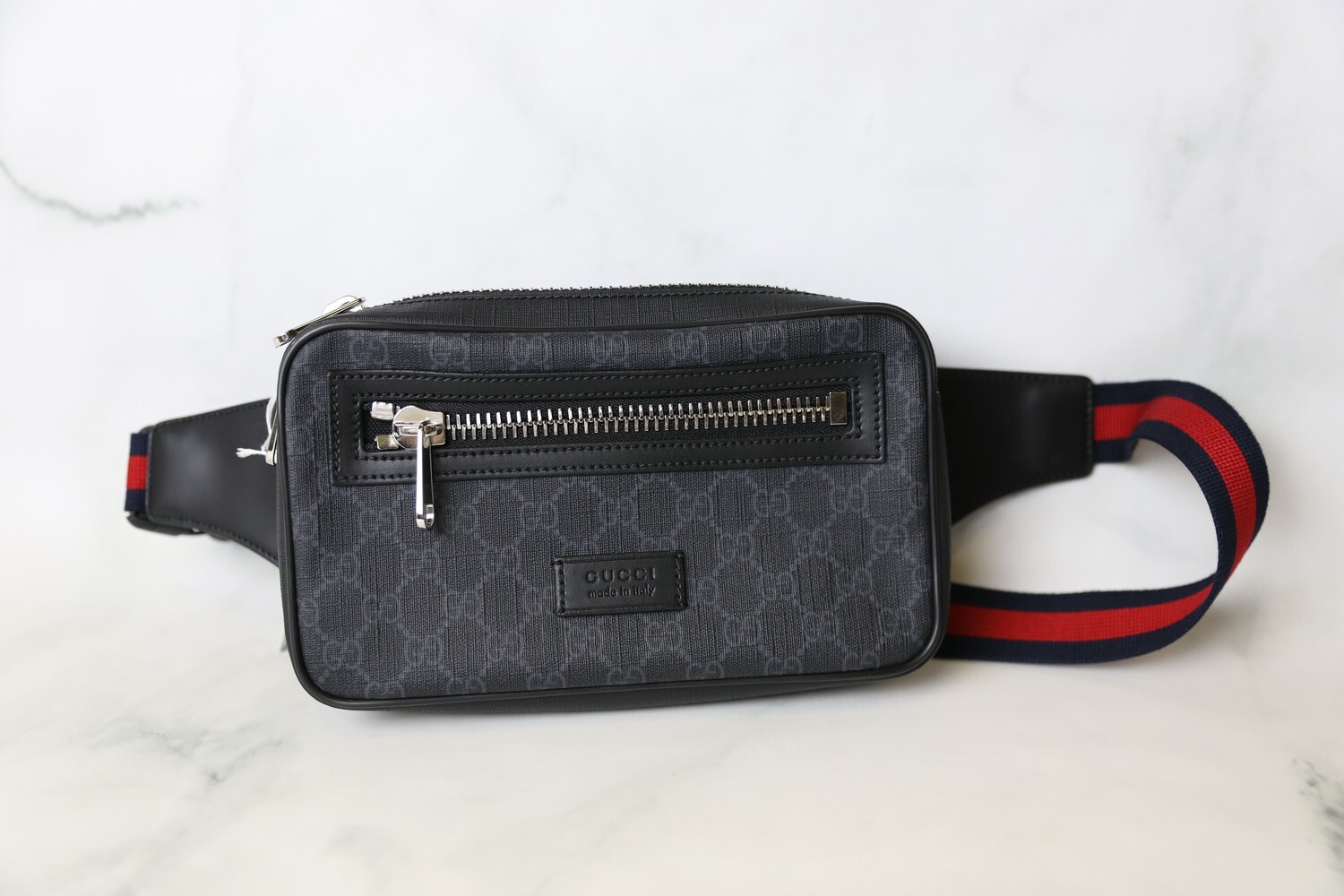 Gucci GG Supreme Small Belt Bag Black/Grey, Preowned No Dustbag WA001