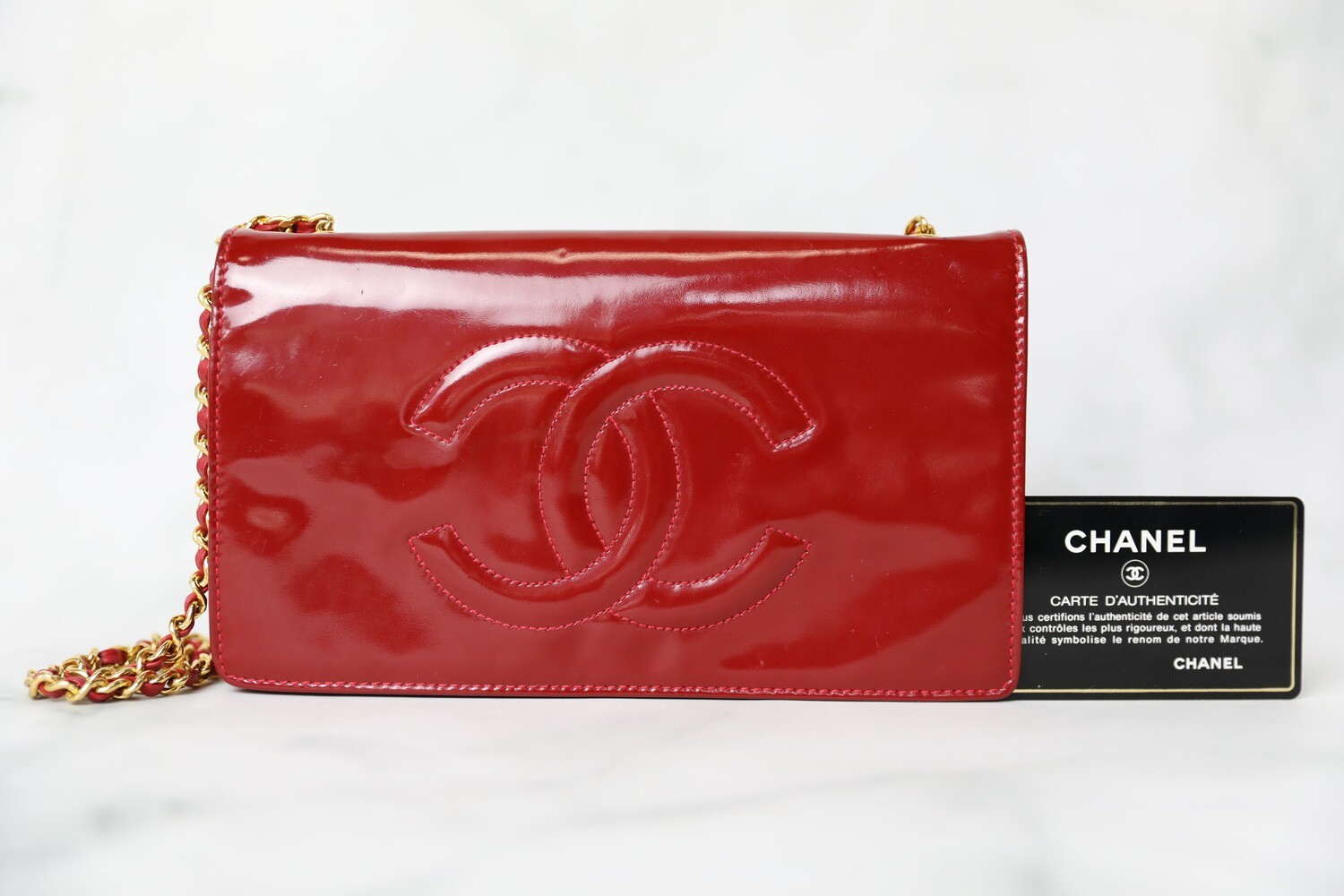 Chanel CC Wallet on Chain, Red Patent Leather with Gold Hardware, Preowned  in Dustbag WA001