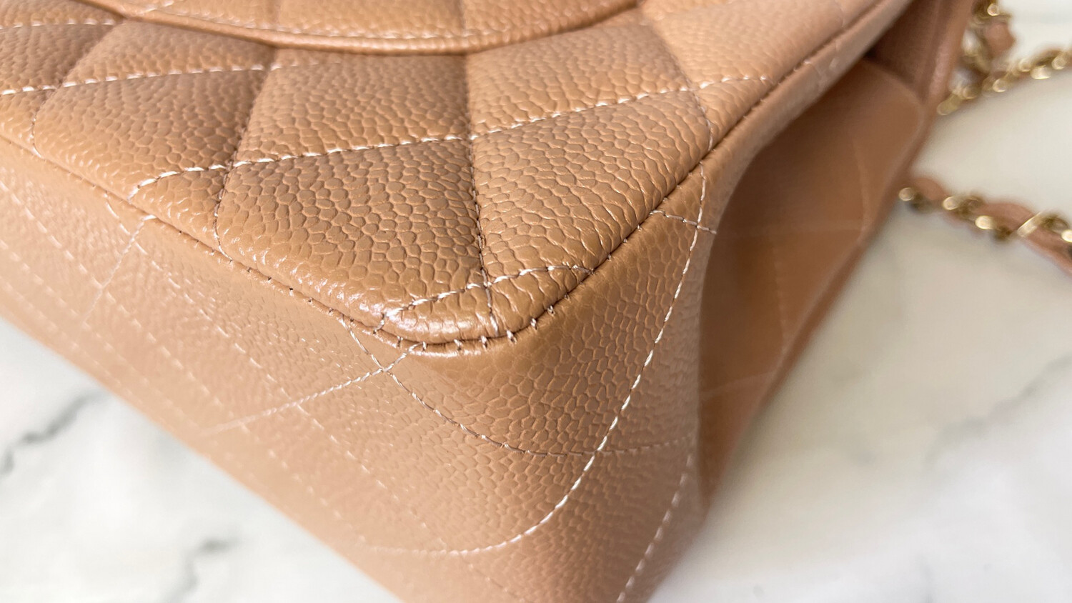 Very Good Condition Chanel Quilted Beige Tote Lambskin Silver Hardware Series 18 eBay #26 Very Good Condition Chanel Quilted Beige Tote Lambskin Silver Hardware Series 18 eBay