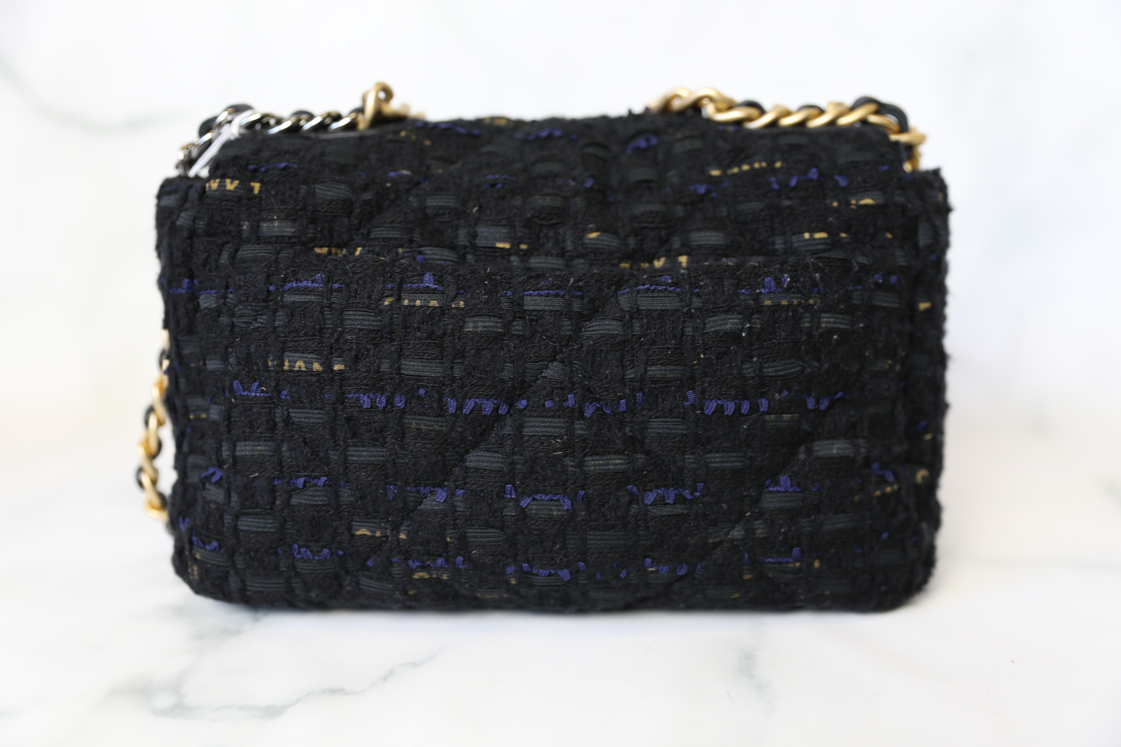 Chanel Gabrielle Backpack Beige / Black Aged Calfskin – ＬＯＶＥＬＯＴＳＬＵＸＵＲＹ