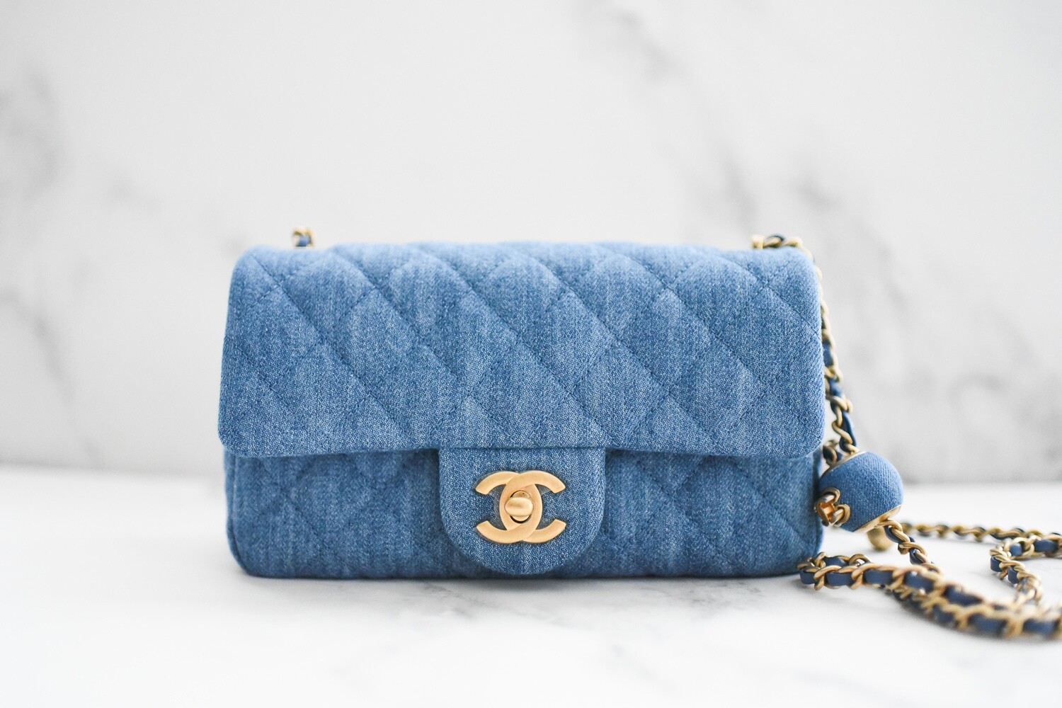 Chanel Wallet on Chain, Pearl Crush, Blue Denim with Gold Hardware, New in  Box MA001