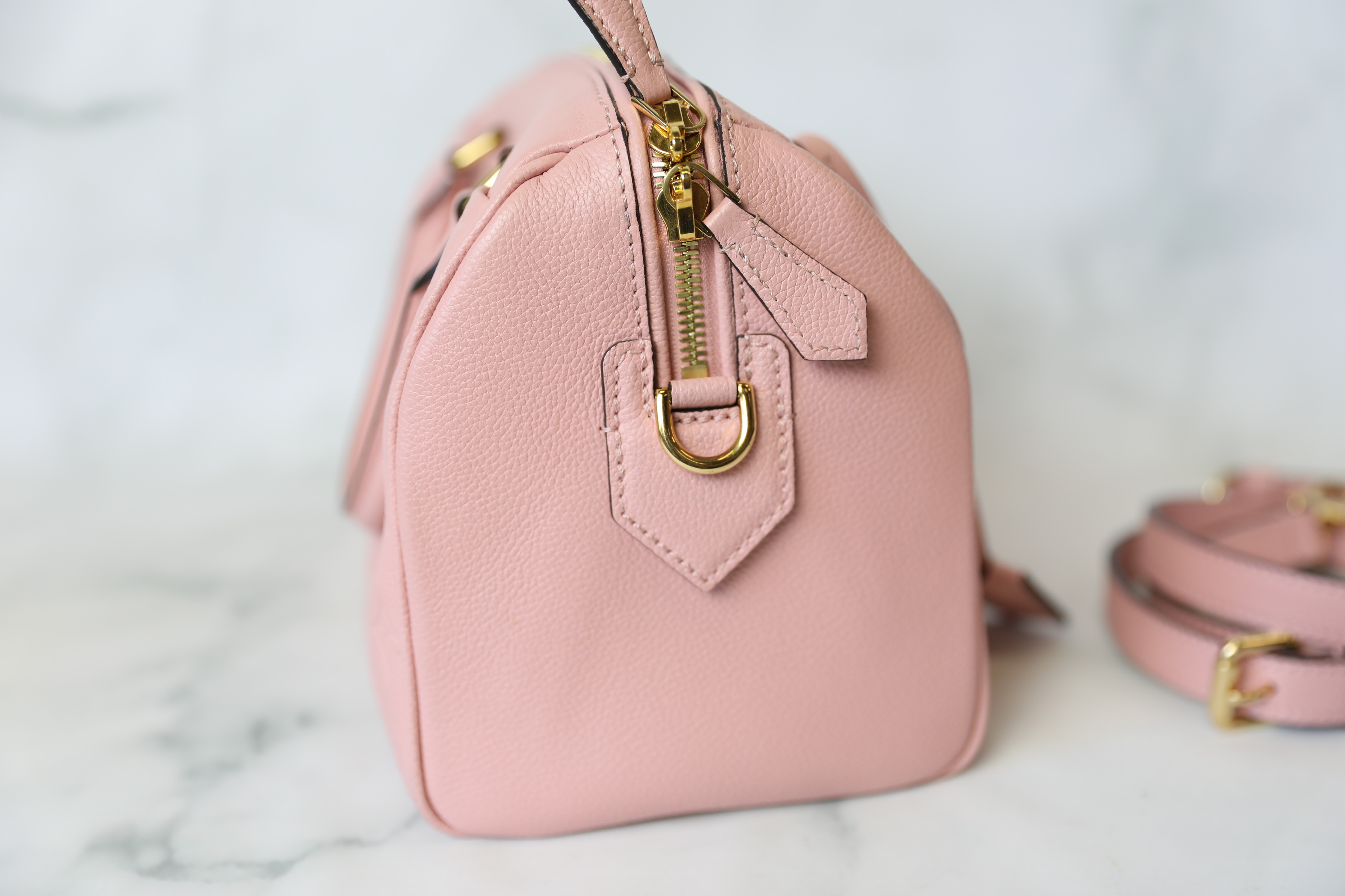 Louis Vuitton Speedy B 25, Rose Poudre Pink Empreinte Leather, Preowned in  Dustbag WA001 - Julia Rose Boston