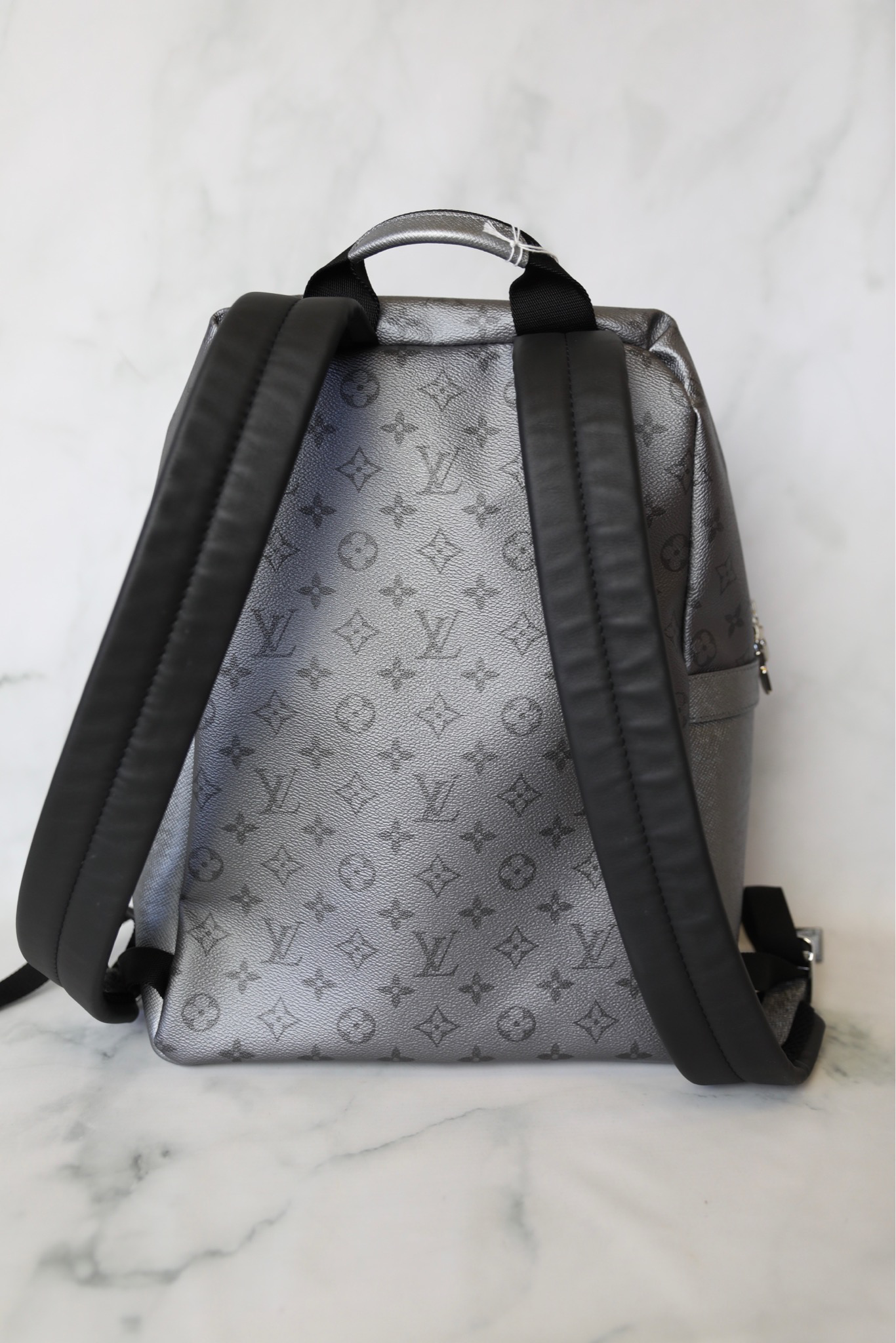 Louis Vuitton Discovery Backpack Turquoise Print – Now You Glow
