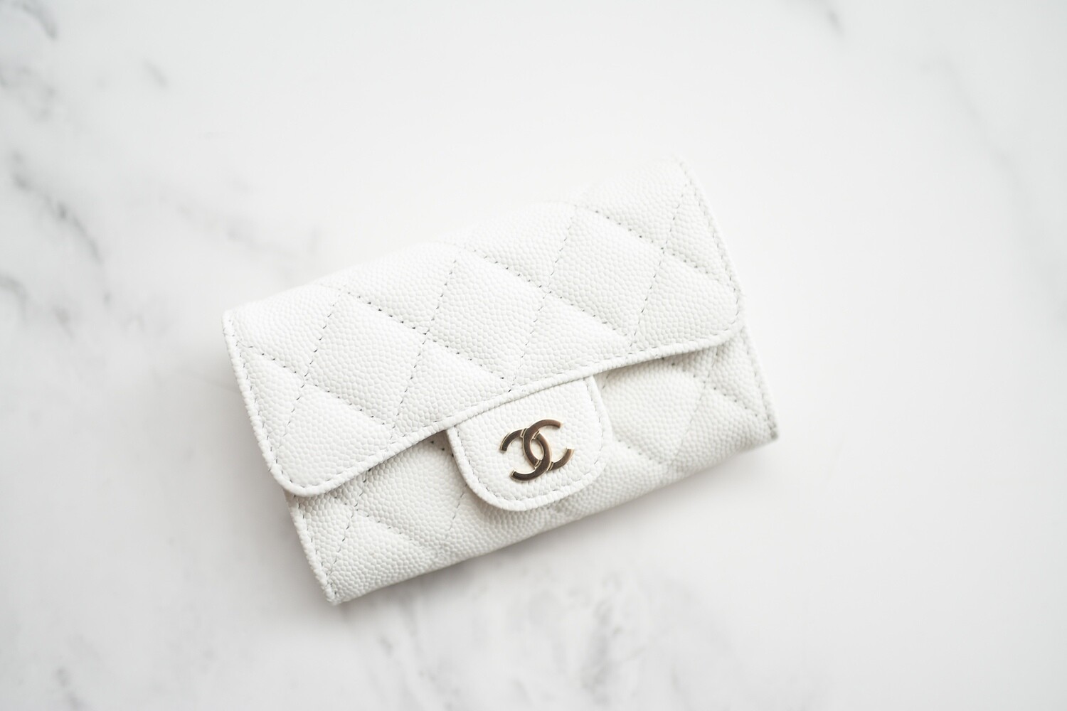 Chanel SLG Snap Card Holder, 22B White Caviar Leather with Gold Hardware,  New in Box GA001
